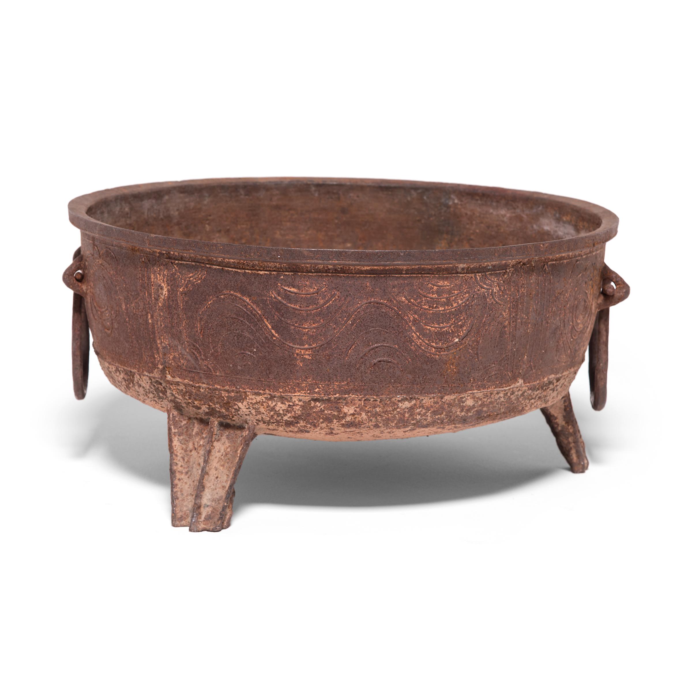 Qing 18th Century Chinese Low Iron Basin For Sale