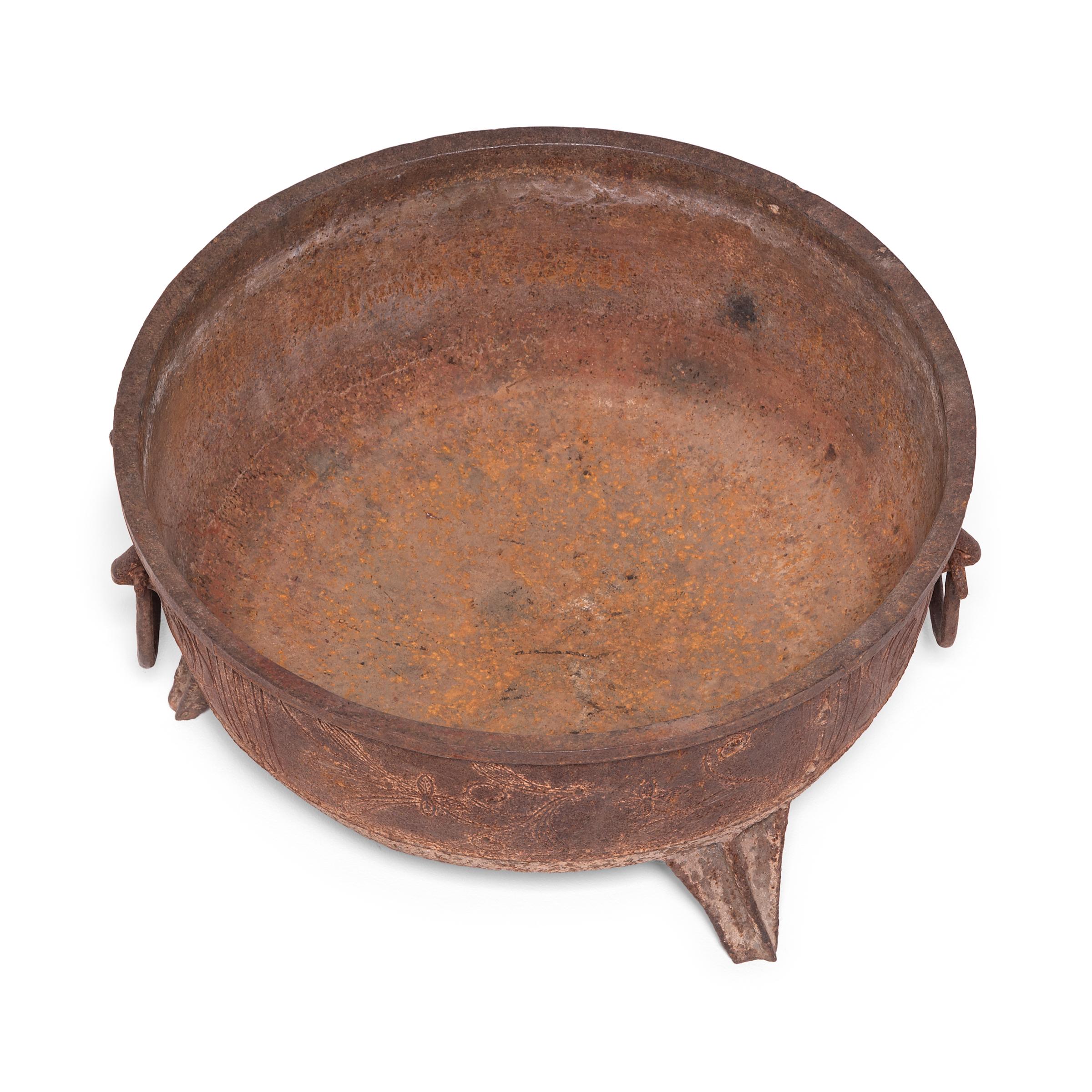 18th Century Chinese Low Iron Basin For Sale 1