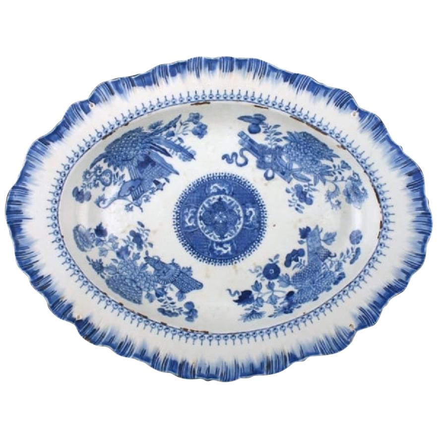 18th Century Chinese Oval Dish For Sale