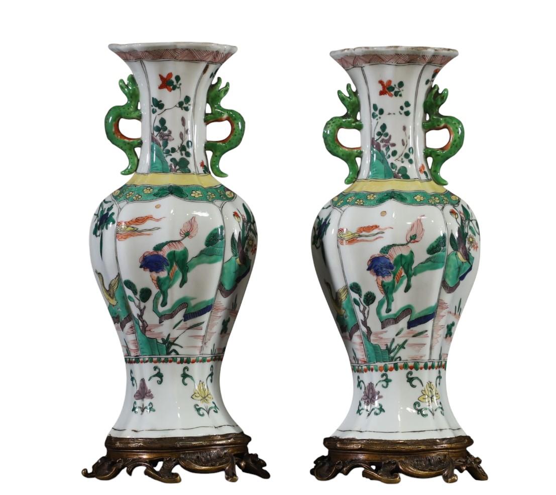 Bronze 18th century Chinese porcelain Famille Verte vases on bronze base, Kangxi period For Sale