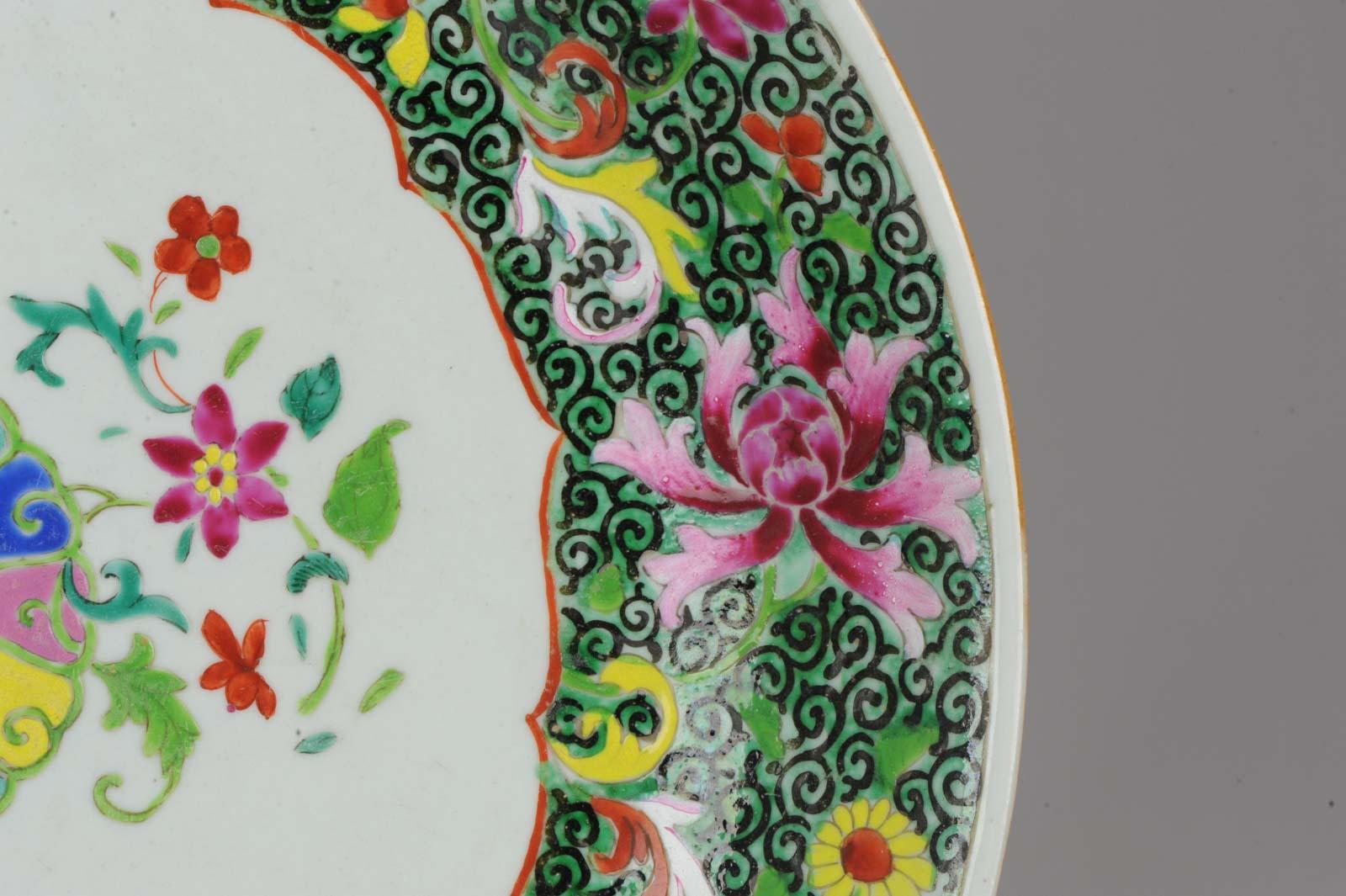 Porcelaine chinoise du 18ème siècle Pre Bencharong Famille Rose Noir en vente 8