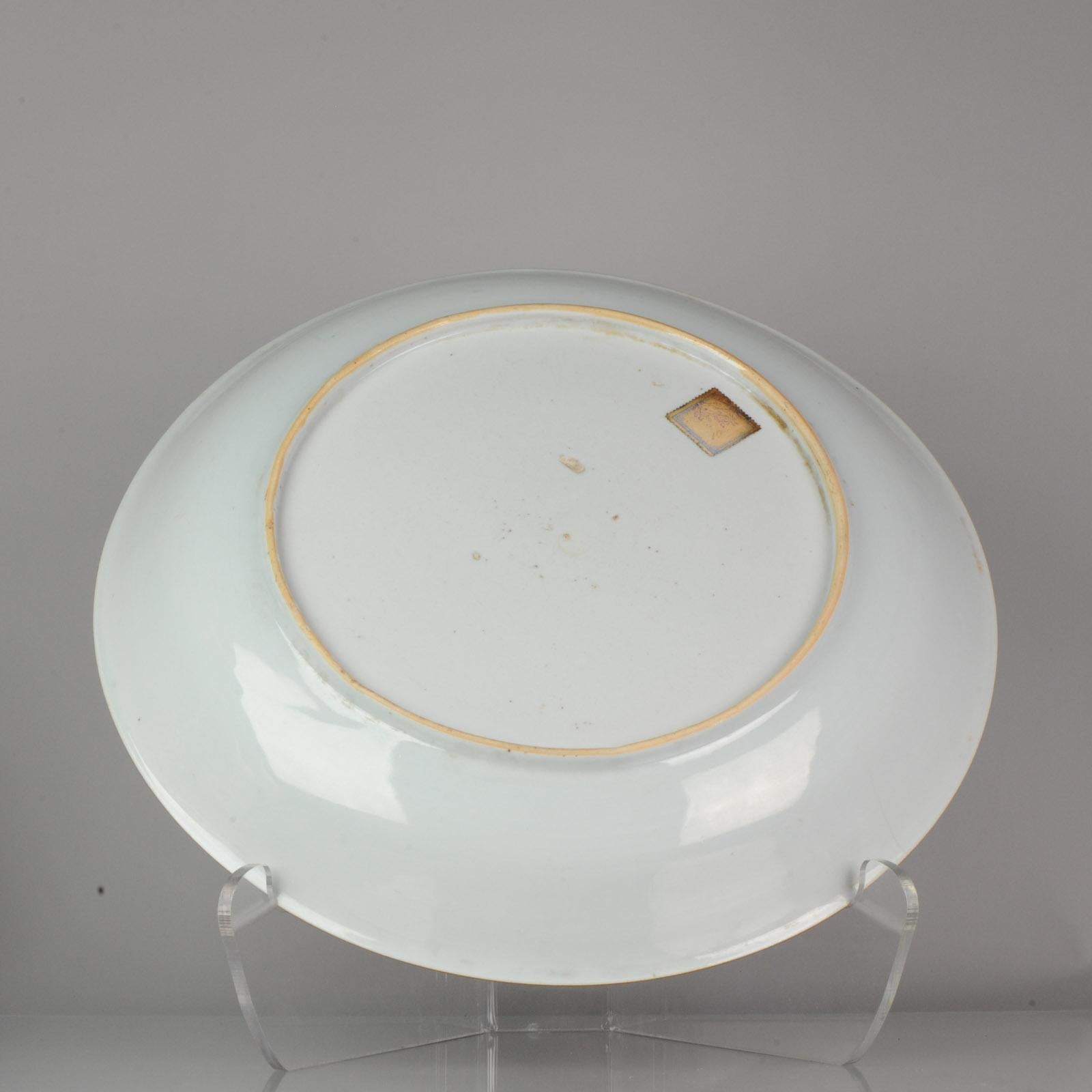 Chinois Porcelaine chinoise du 18ème siècle Pre Bencharong Famille Rose Noir en vente