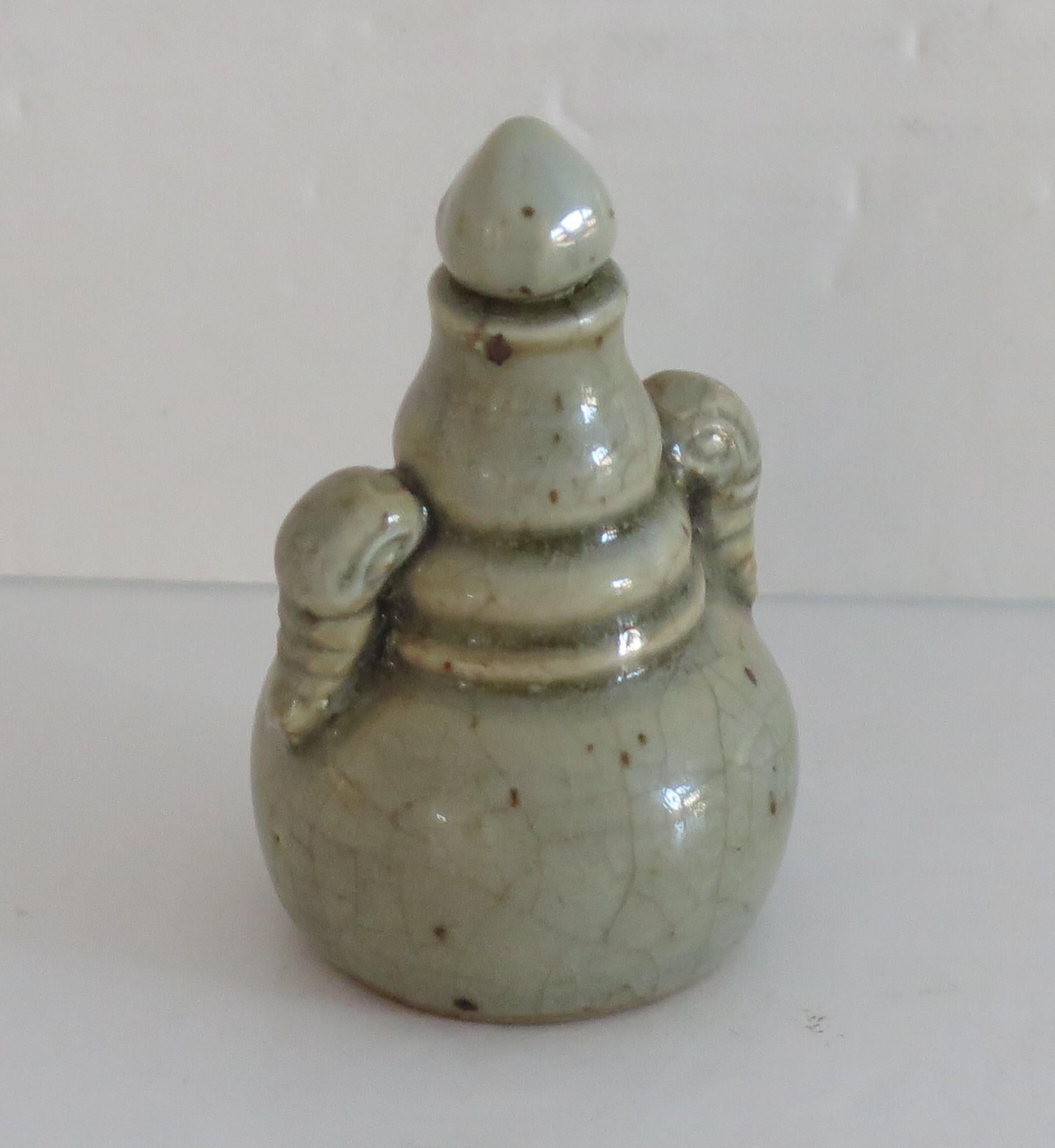 18th Century Chinese Snuff Bottle porcelain Celadon with Elephant Head Handles In Good Condition In Lincoln, Lincolnshire