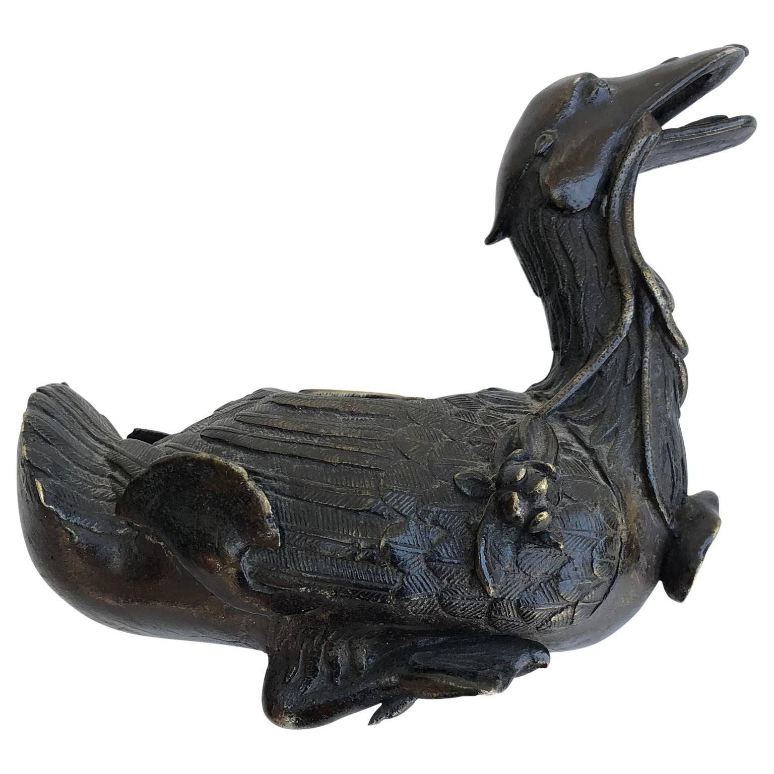 Chinesische Qing-Bronze-Ente Weihrauchbrenner-Skulptur aus dem 18. Jahrhundert (Handgefertigt) im Angebot