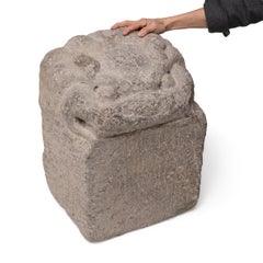 Chinesische Guardian-Skulptur aus Stein aus dem 18. Jahrhundert