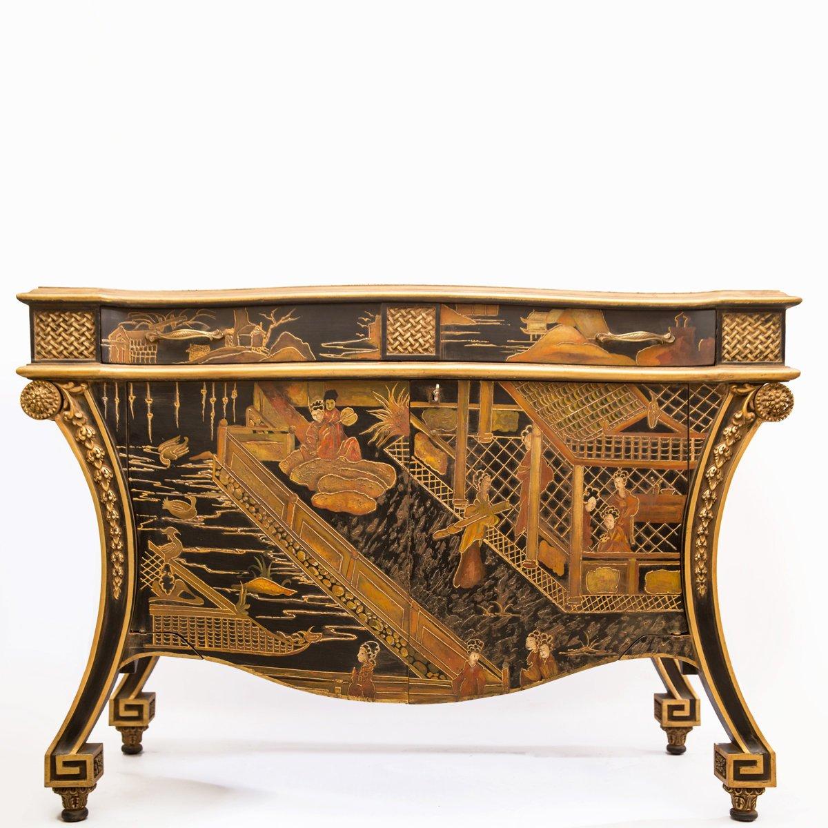 The Chinese-style commode was inspired by the Chinese style in the 18th century. This style is known that it has the most luxurious pieces. The commode is fully made of natural beechwood and covered with natural wood veneer. The commode is