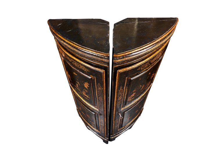 Italian 18th Century, Chinoiserie Corner Cabinets For Sale