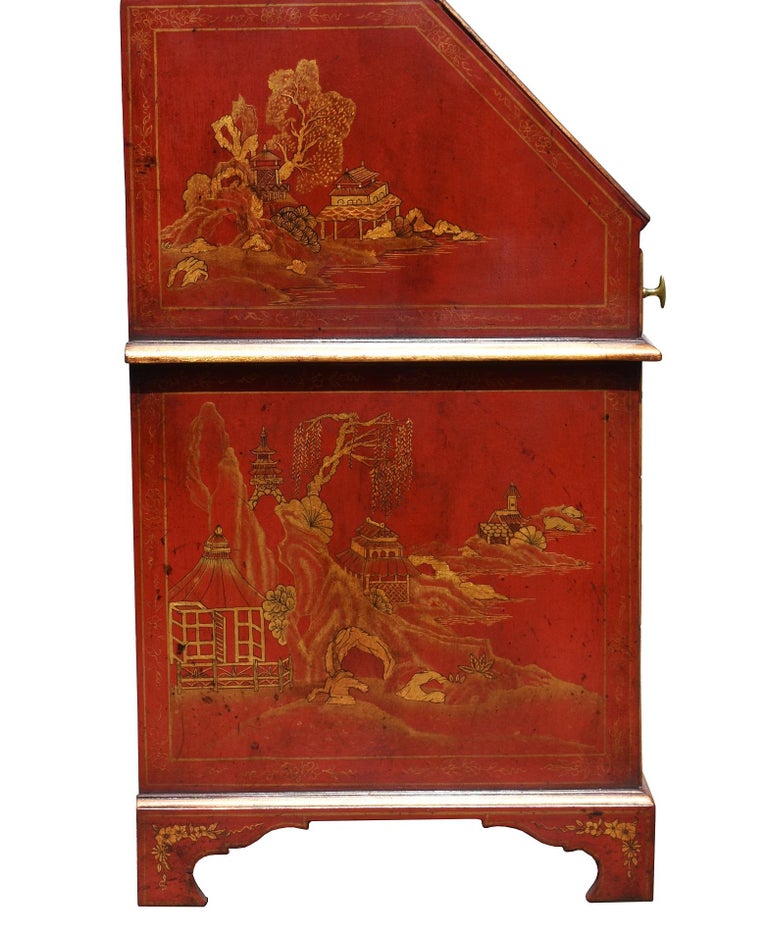 English 18th Century Chinoiserie Secretary Bookcase For Sale
