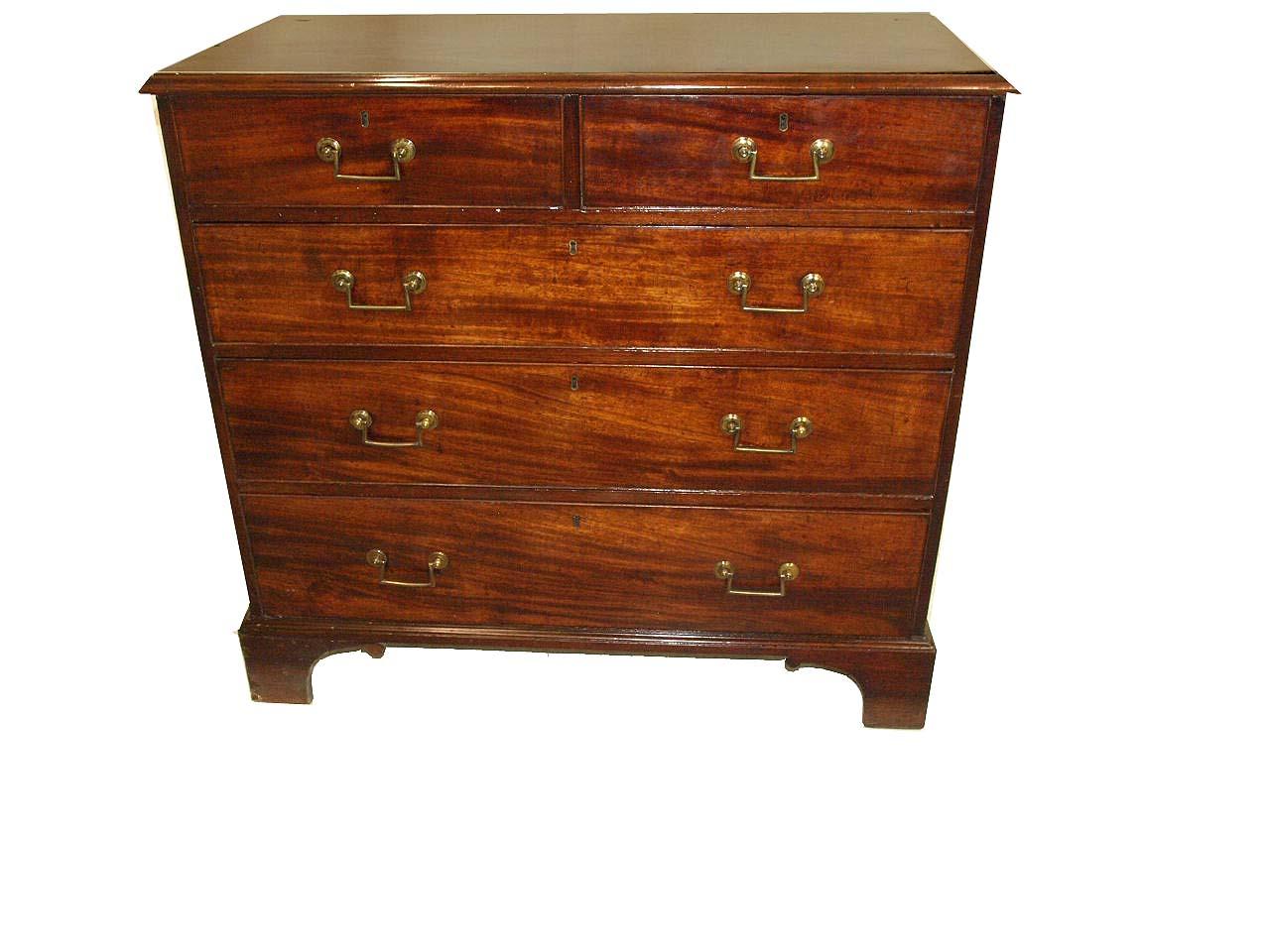 18th Century Chippendale Chest of Drawers In Good Condition For Sale In Wilson, NC