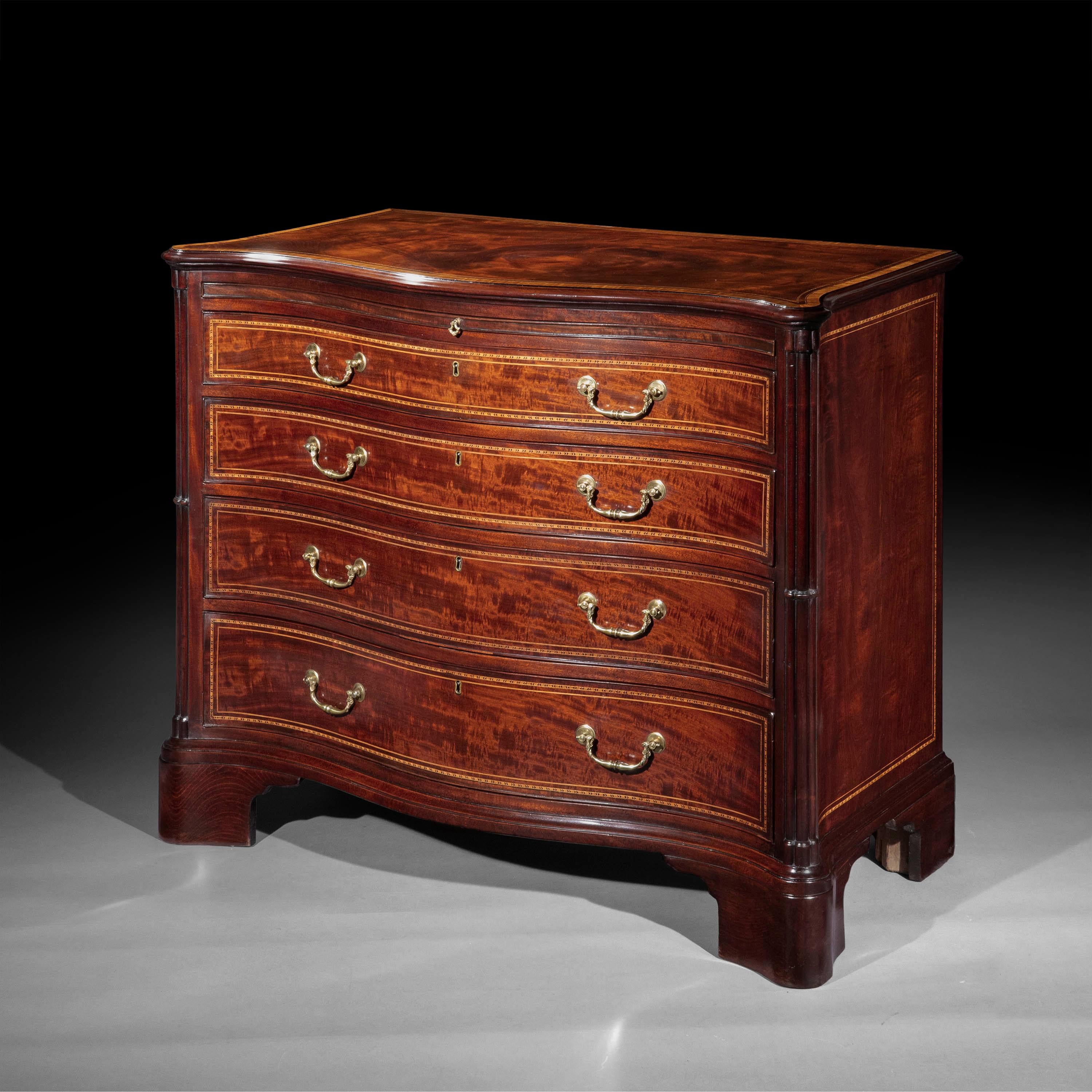 18th Century Chippendale Chest of Drawers In Good Condition For Sale In Richmond, London
