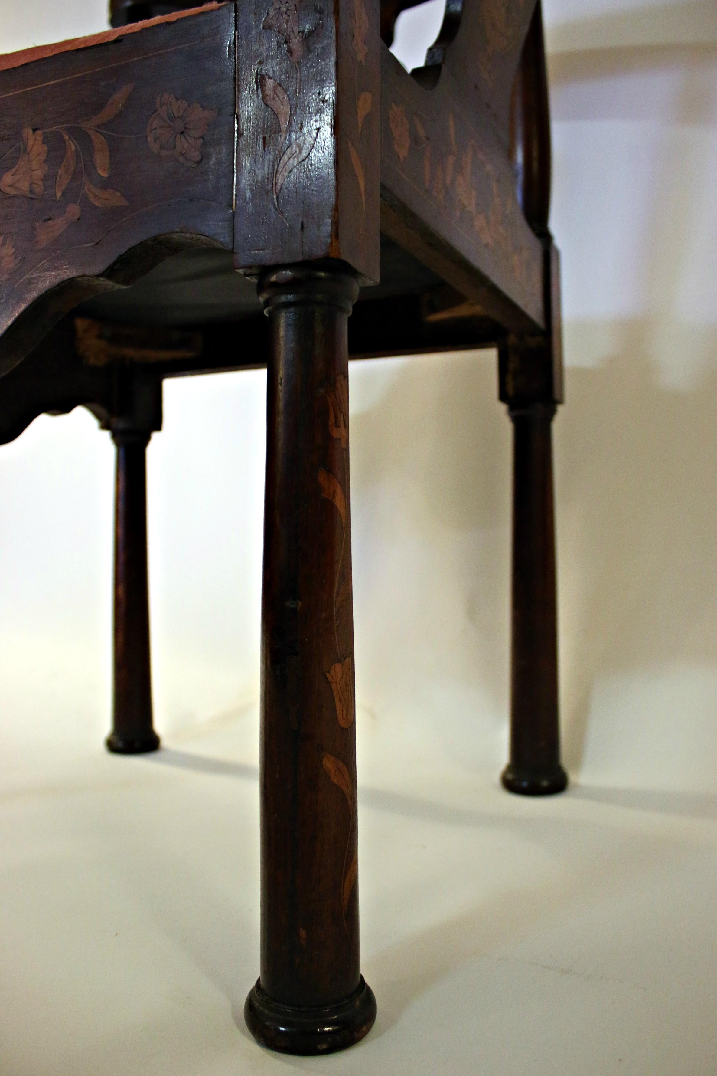 18th Century Chippendale Corner Chair with Marquetry Inlay For Sale 6