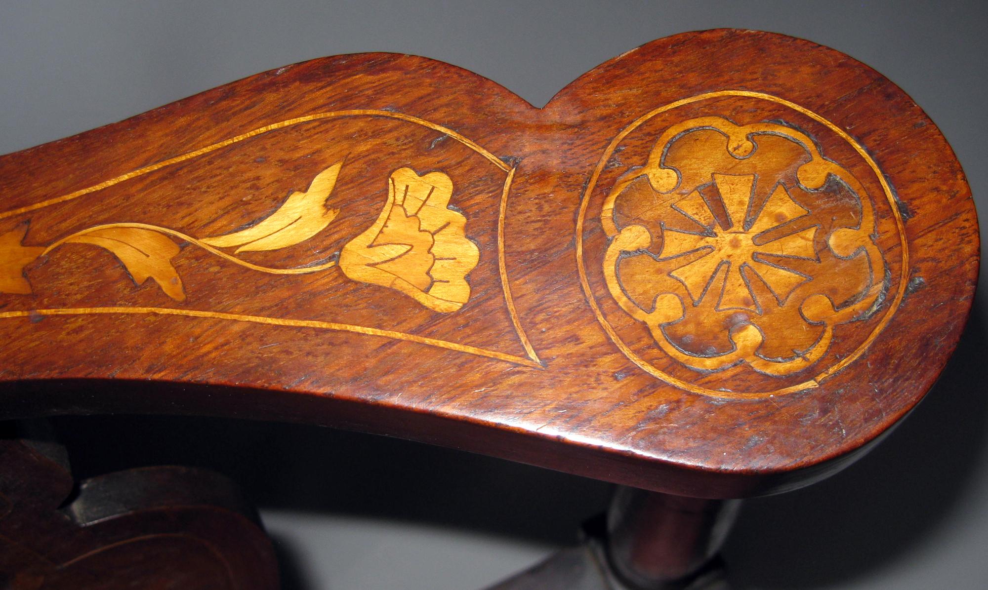 English 18th Century Chippendale Corner Chair with Marquetry Inlay For Sale