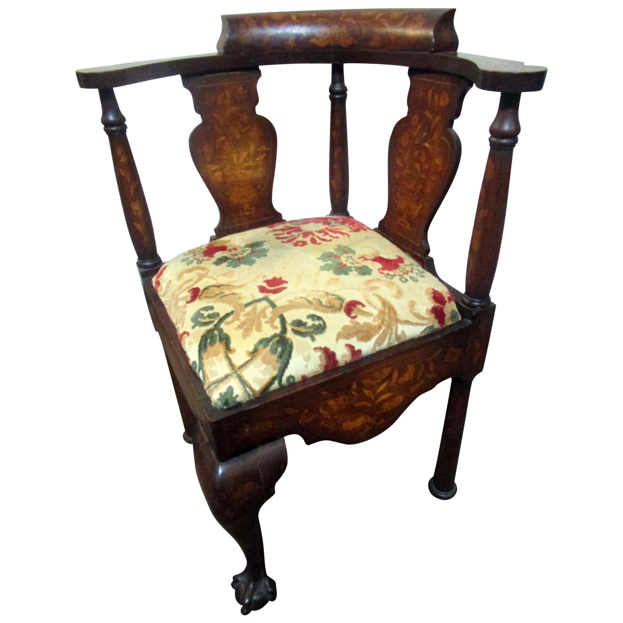 Fauteuil d'angle Chippendale du XVIIIe siècle avec marqueterie en vente