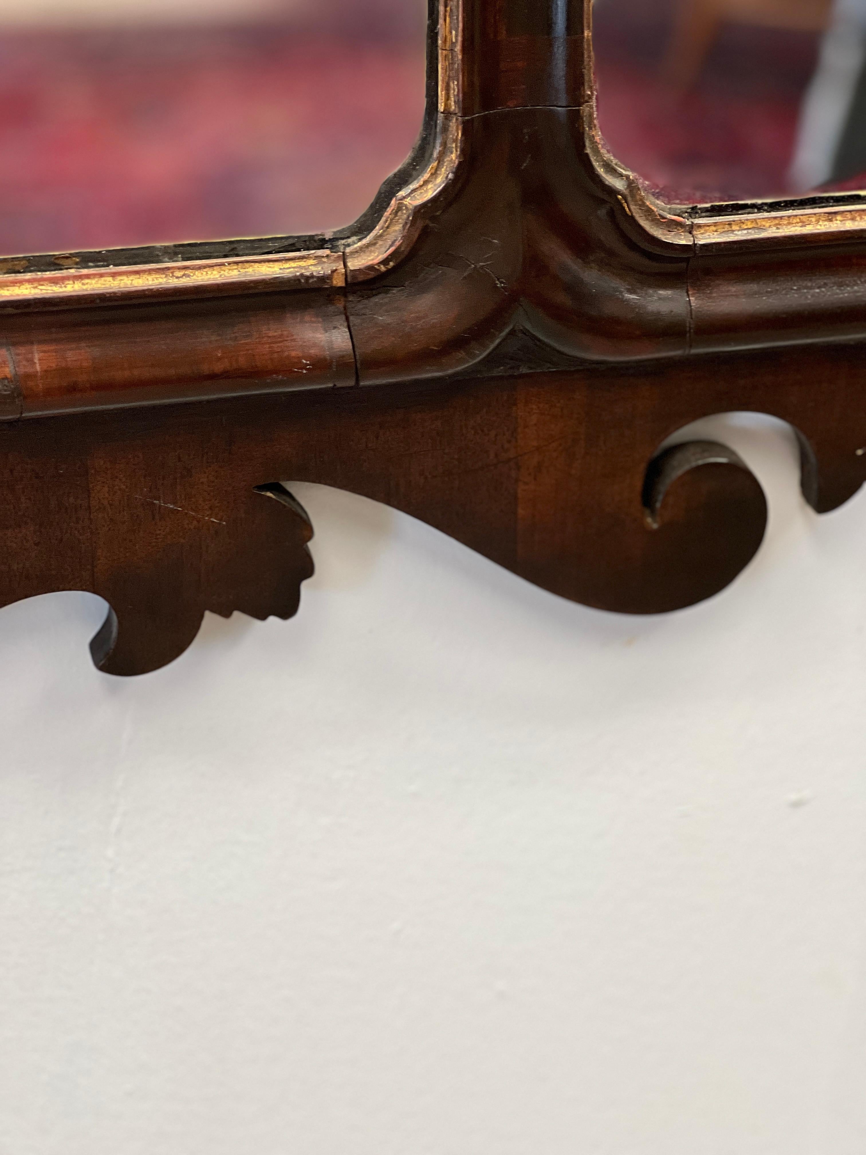 Miroir de cheminée anglais du 18ème siècle de style Chippendale appartenant à Lord Hillingdon en vente 5