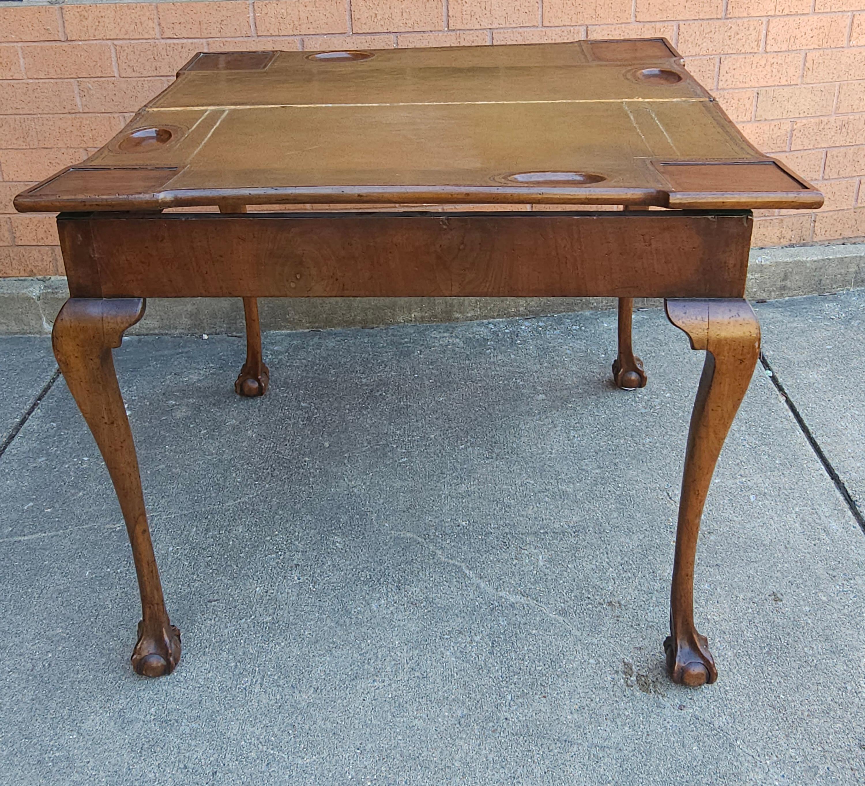 18th Century Chippendale Mahogany and Tooled Leather Fold Top Games Table   For Sale 4