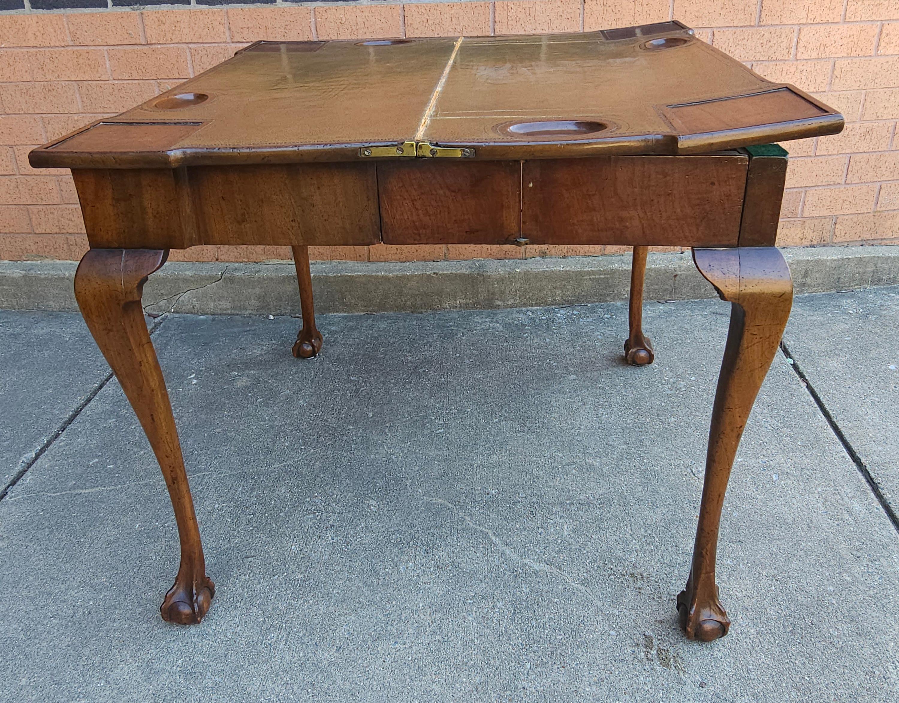 18th Century Chippendale Mahogany and Tooled Leather Fold Top Games Table For Sale 12