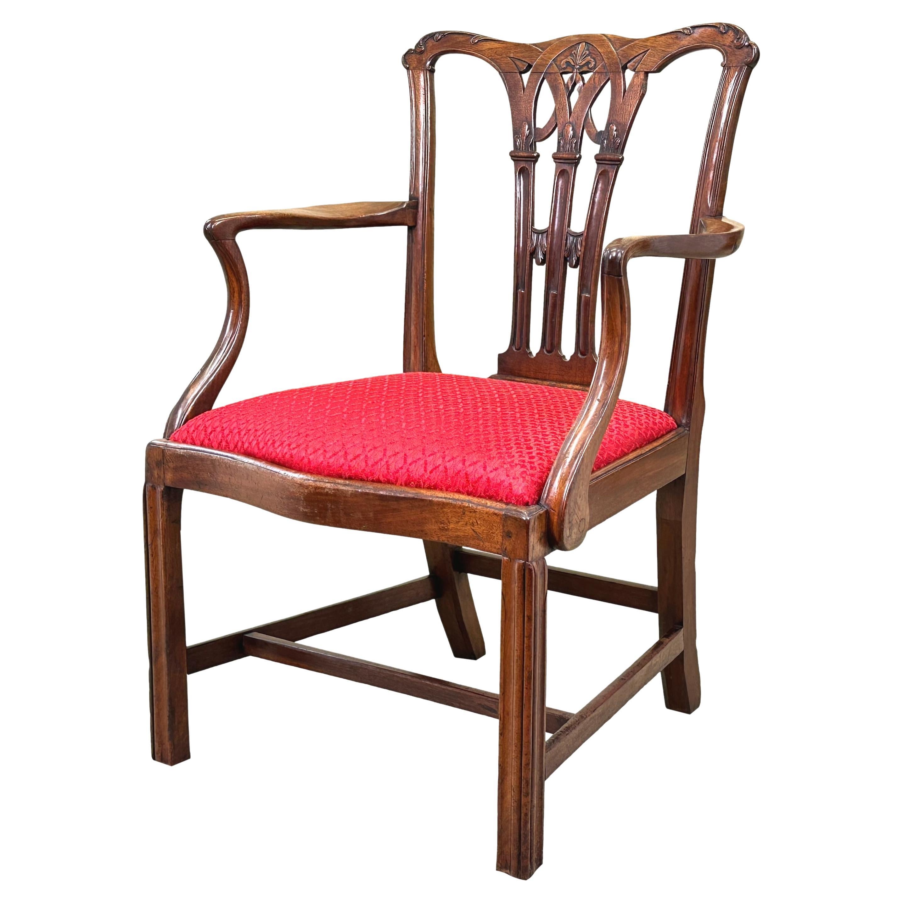 18th Century Chippendale Mahogany Armchair For Sale