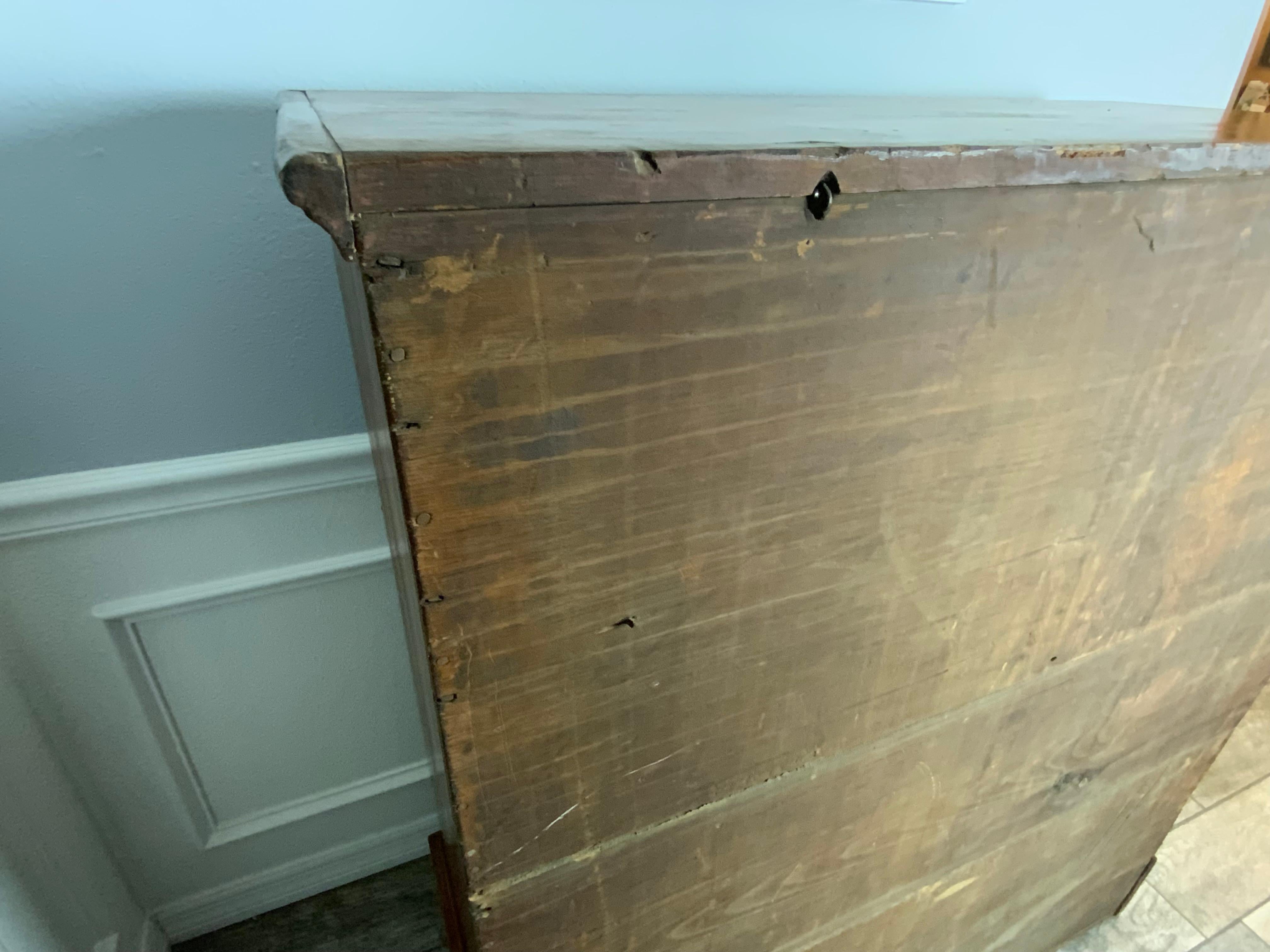 Coffre à mules et à couvertures Chippendale du 18e siècle en vente 10