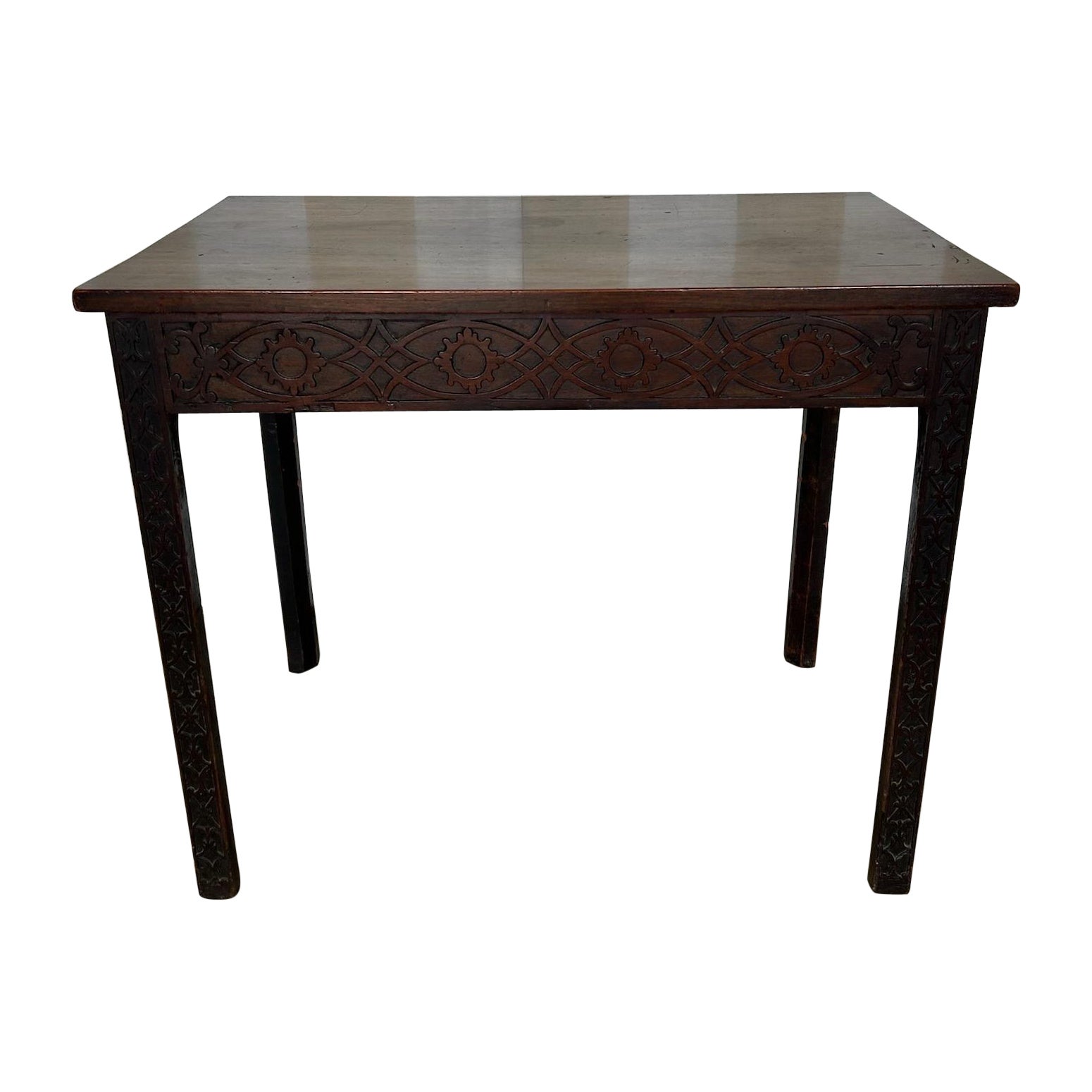 18th century Chippendale period table with carved blind feet apron For Sale