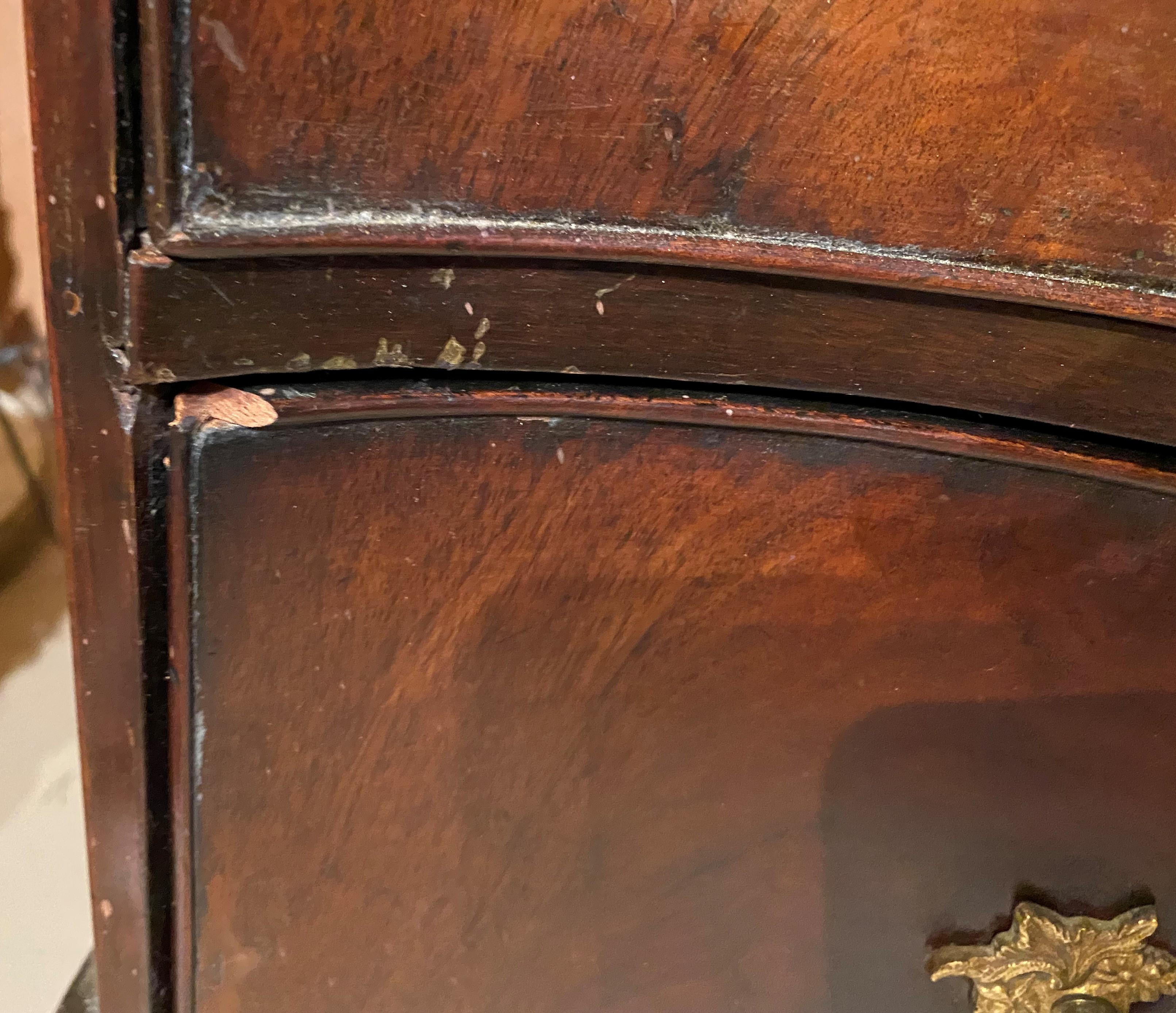 18th Century Chippendale Serpentine Mahogany Commode with Writing Slide For Sale 7