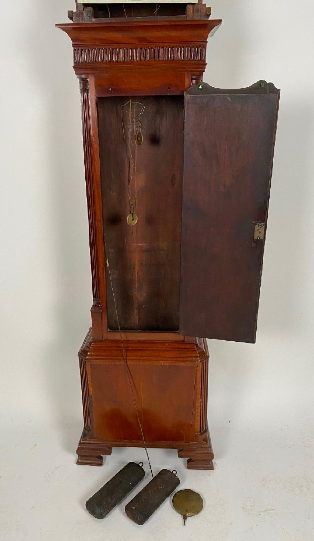 XVIIIe siècle Horloge à grande caisse Chippendale du 18e siècle avec Automaton de bateau à bascule en vente