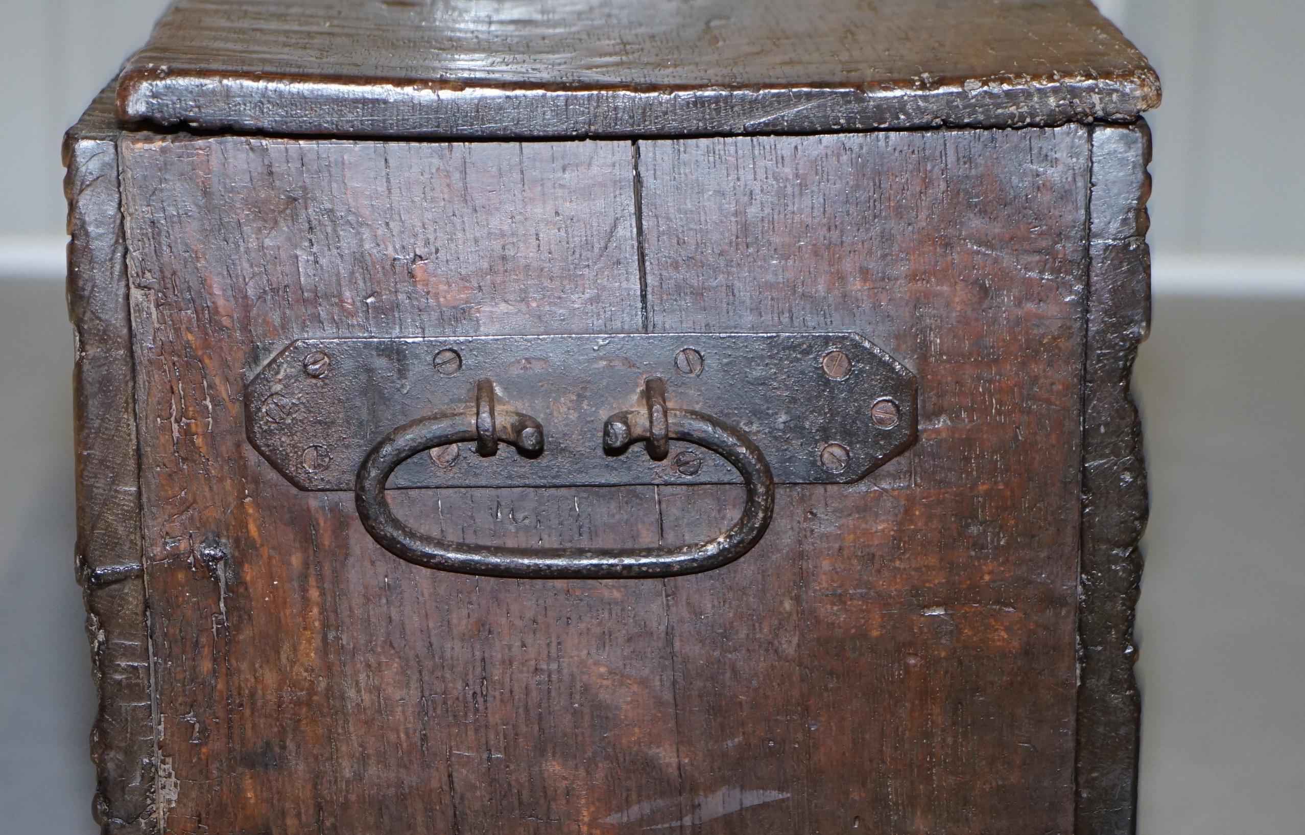 18th Century circa 1720 Solid Oak Six Plank Coffer Trunk Chest Thick Iron Handle 2