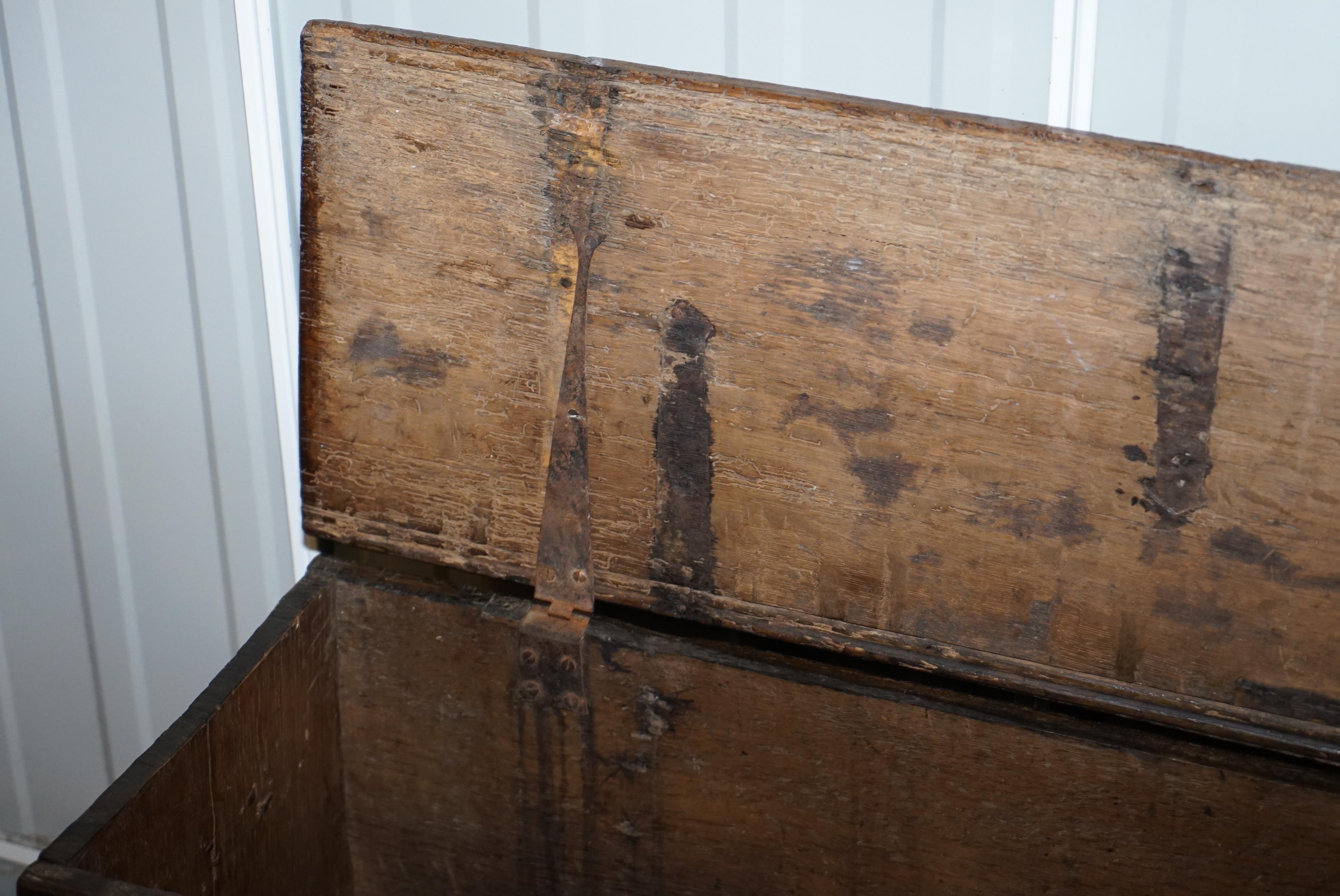 18th Century circa 1720 Solid Oak Six Plank Coffer Trunk Chest Thick Iron Handle 10