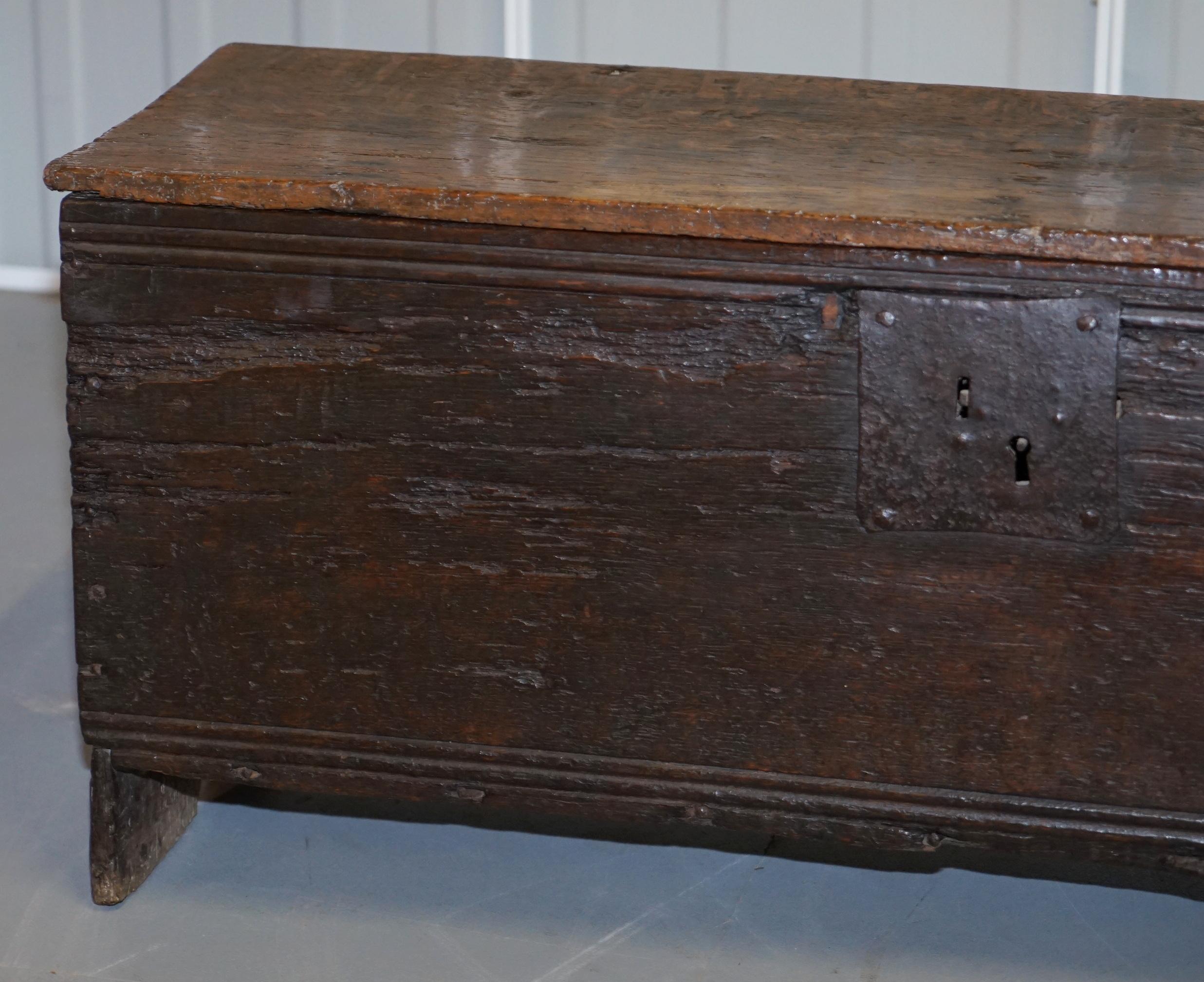 Early 18th Century 18th Century circa 1720 Solid Oak Six Plank Coffer Trunk Chest Thick Iron Handle