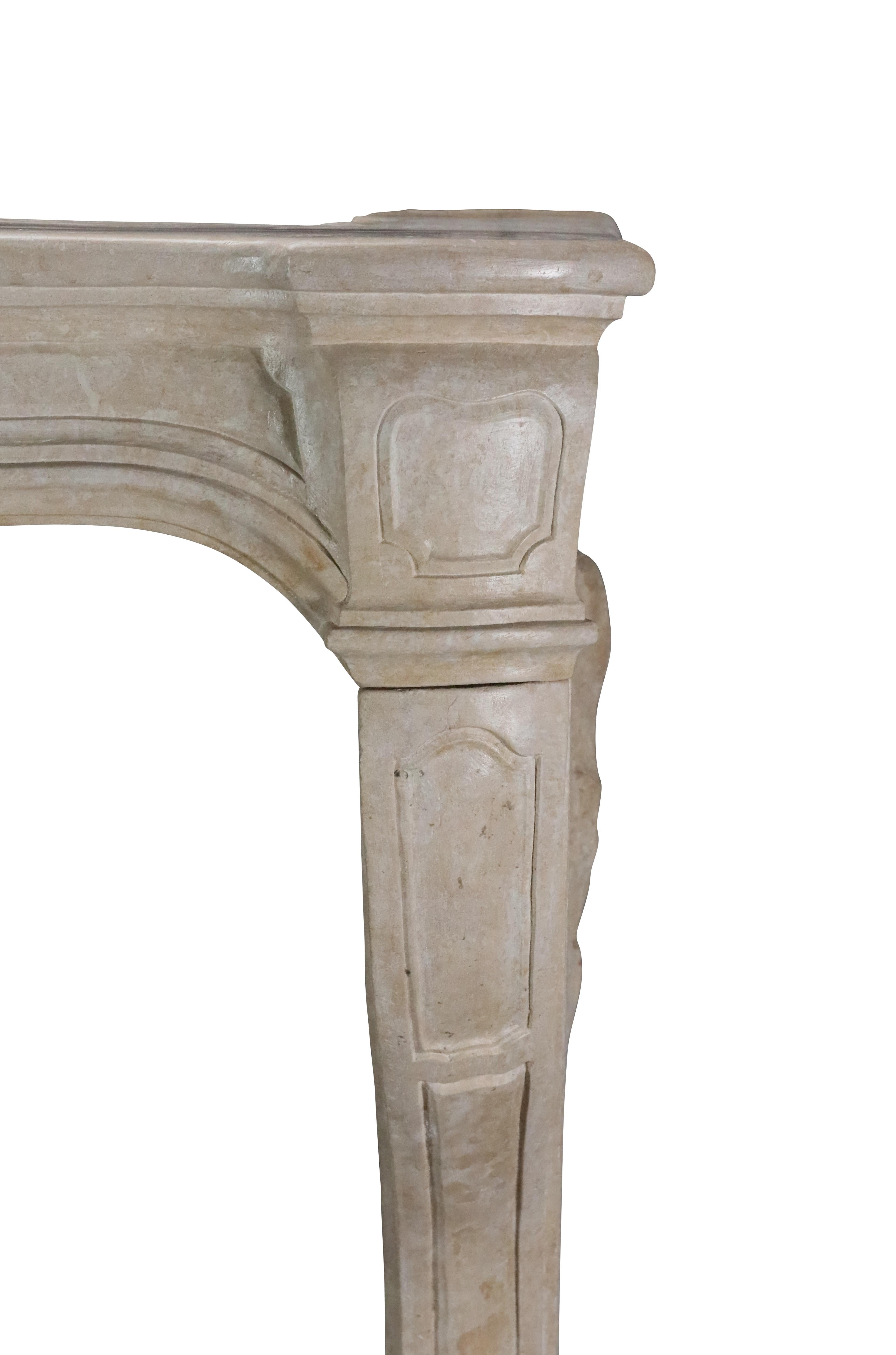 18th Century Classic French Regency Period Light Limestone Fireplace Mantle For Sale 10