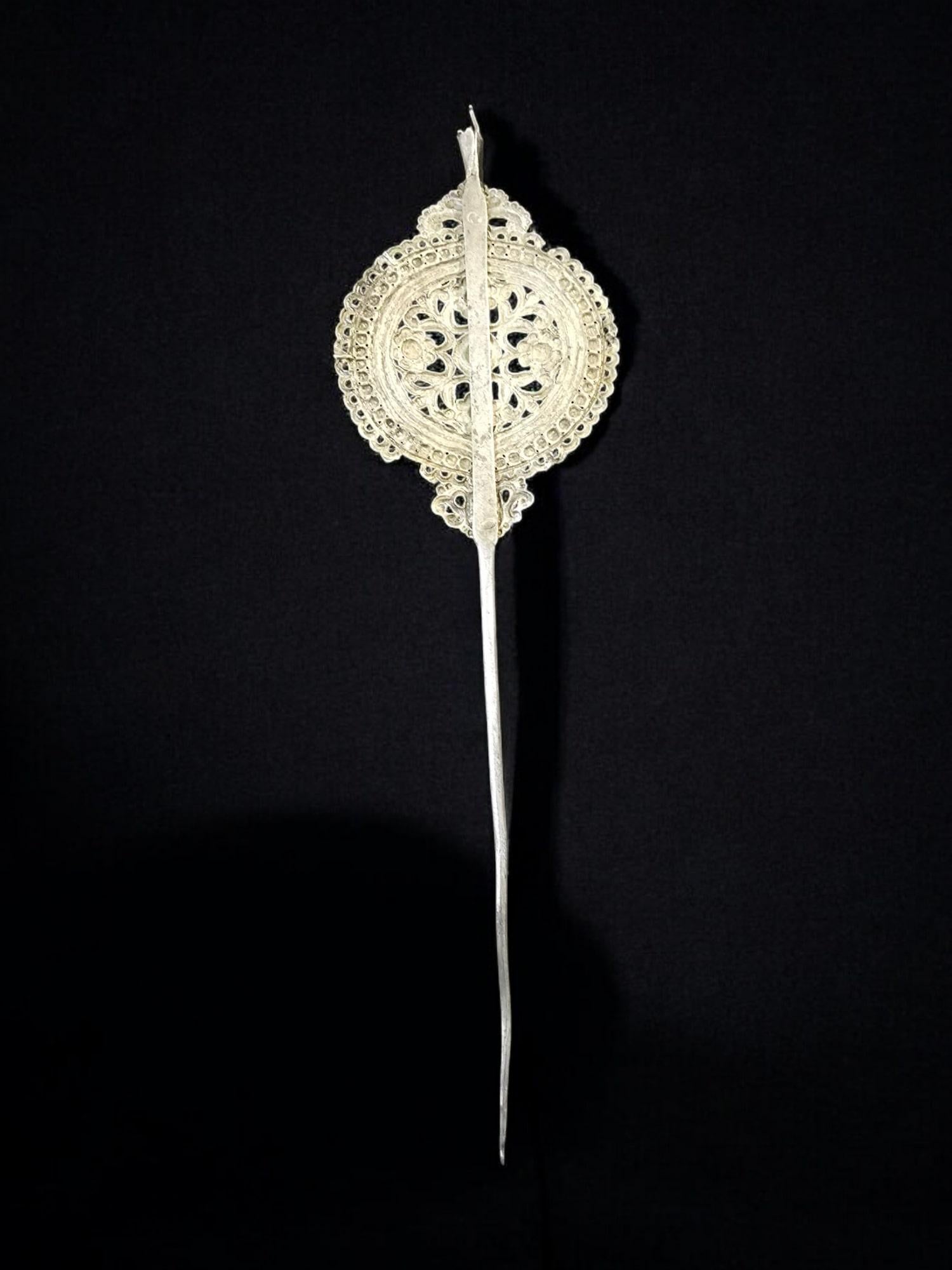 18th-Century Colonial Silver Hairpin – Peru 2