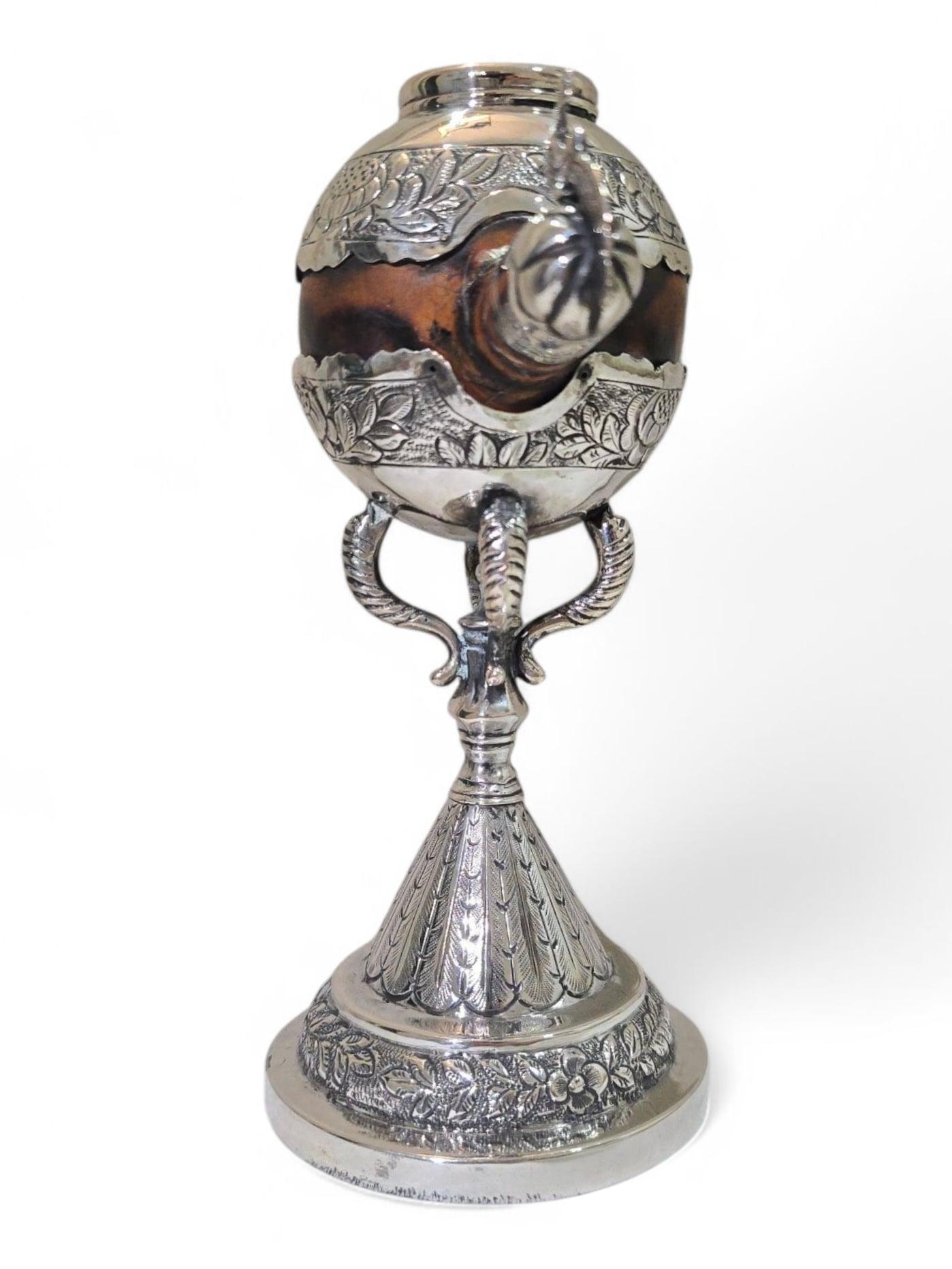 Coupe de matelot en argent massif Coloni du 18e siècle en vente 5