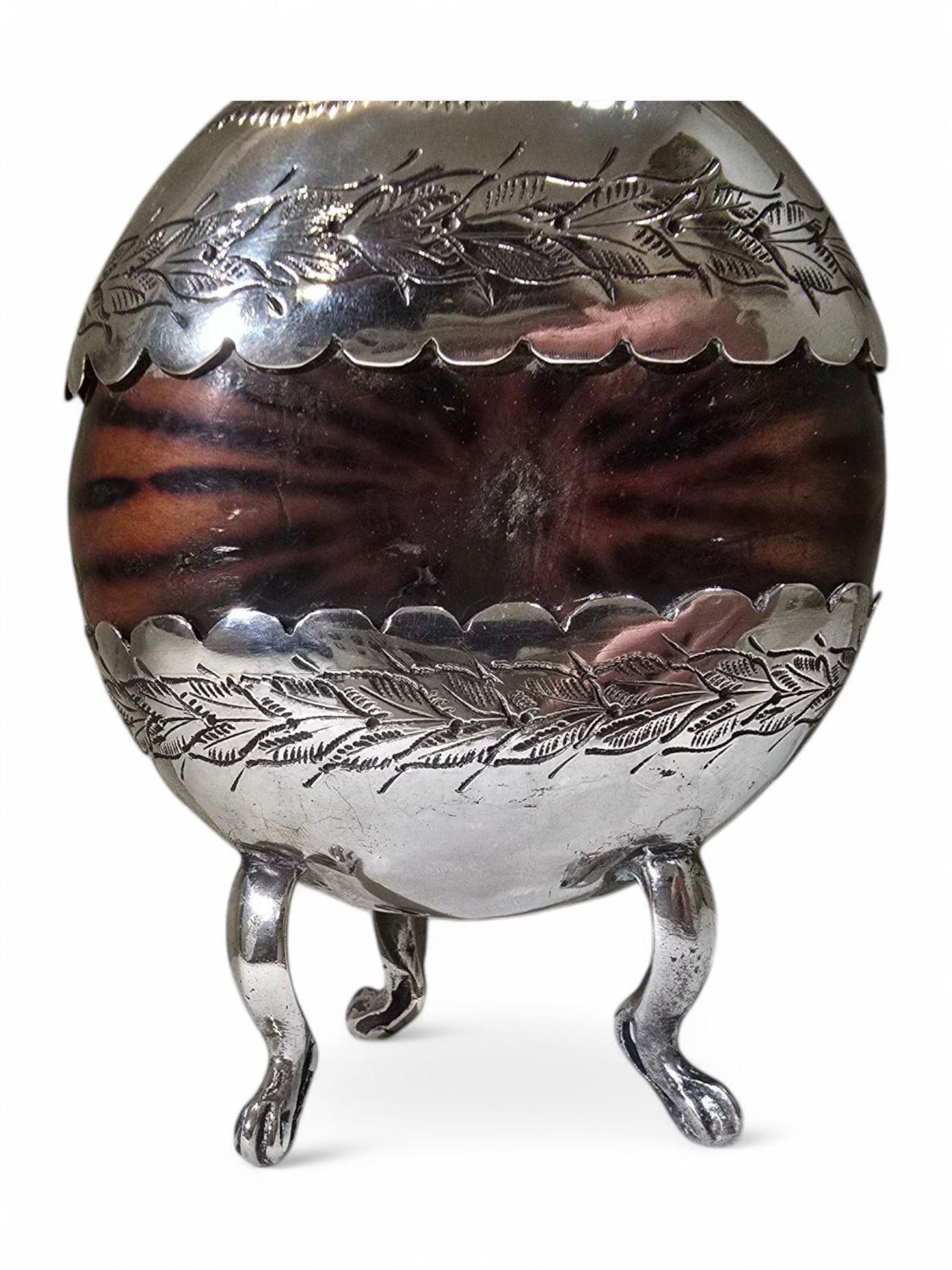 Coupe de matelot en argent massif Coloni du 18e siècle en vente 1