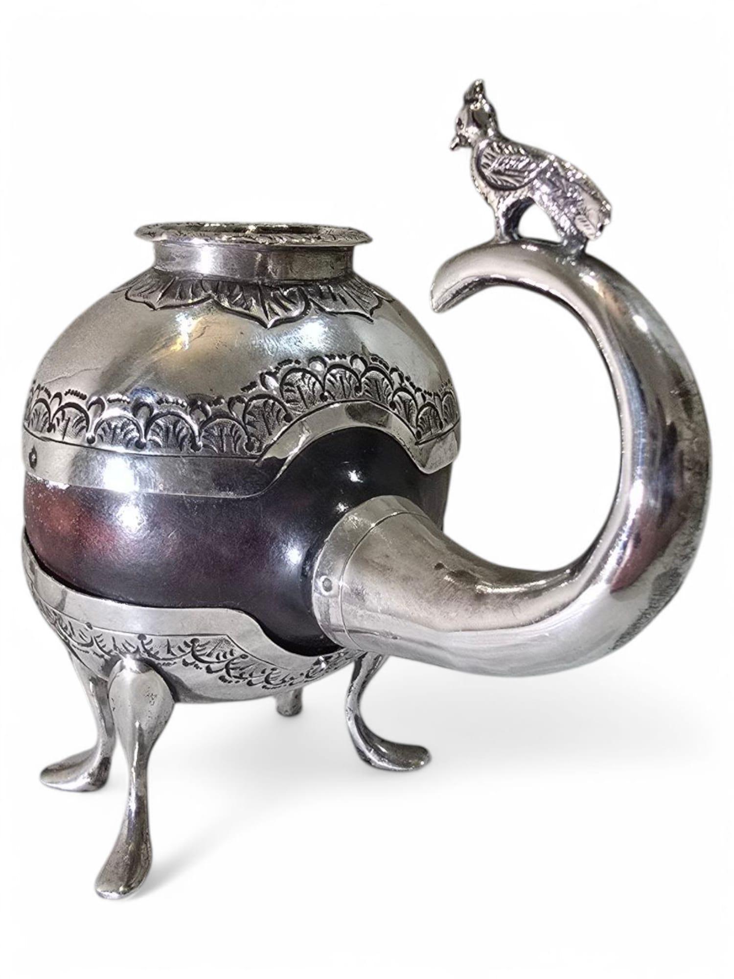 Coupe de matelot en argent massif Coloni du 18e siècle en vente 2