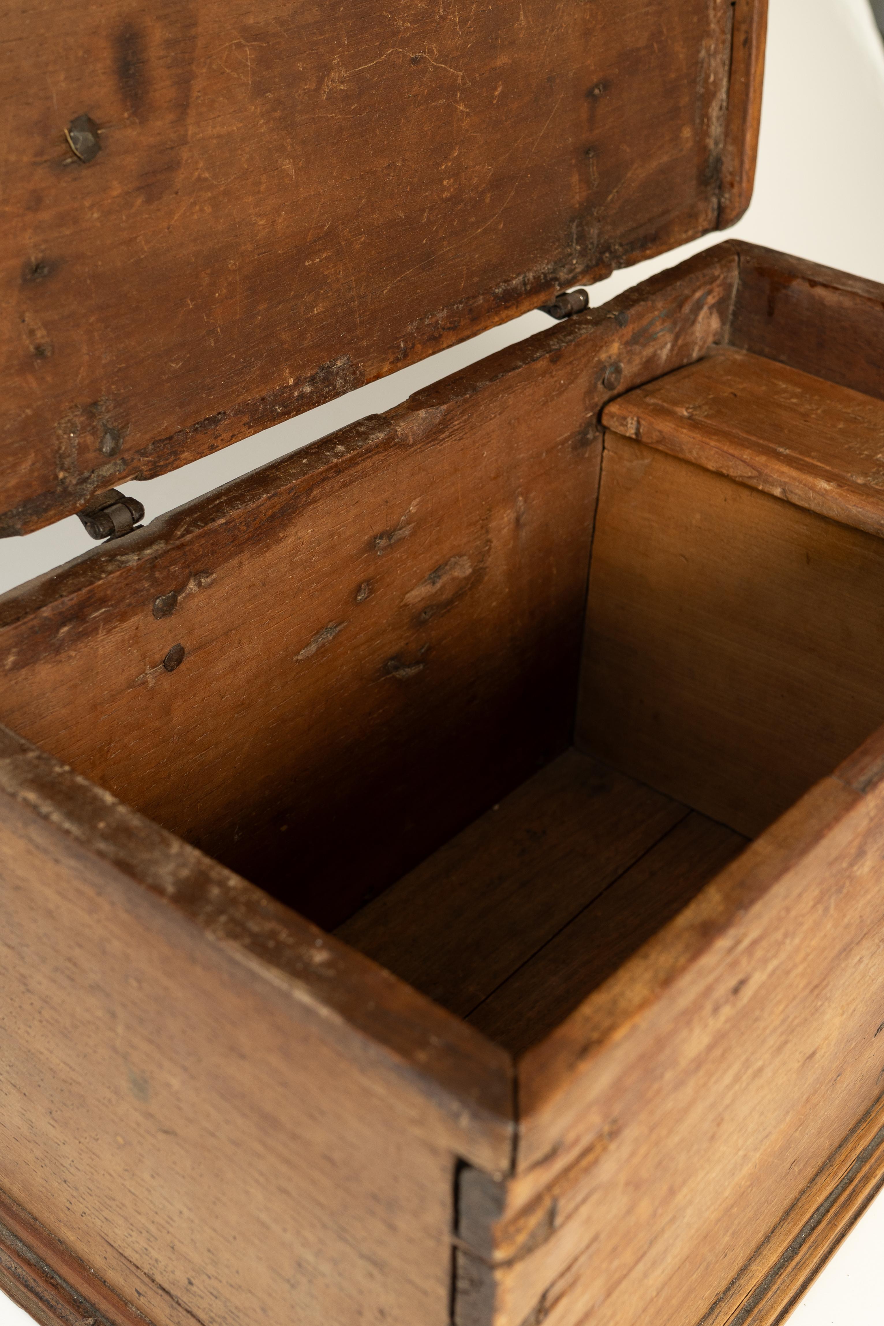 18th-Century Colonial Trunk In condizioni buone in vendita a Guadalajra, Jal