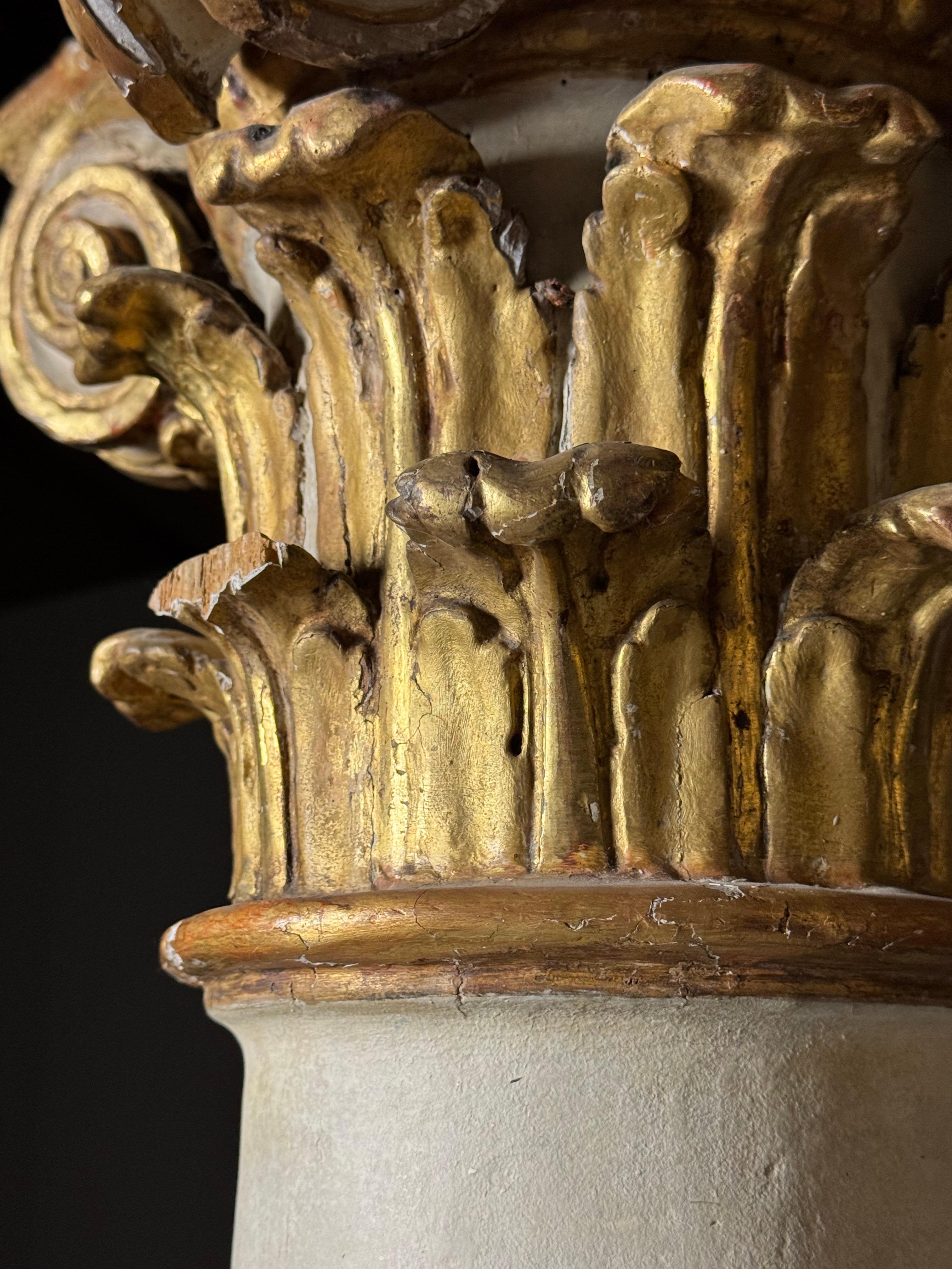 18th century columns with carved giltwood capitals For Sale 7