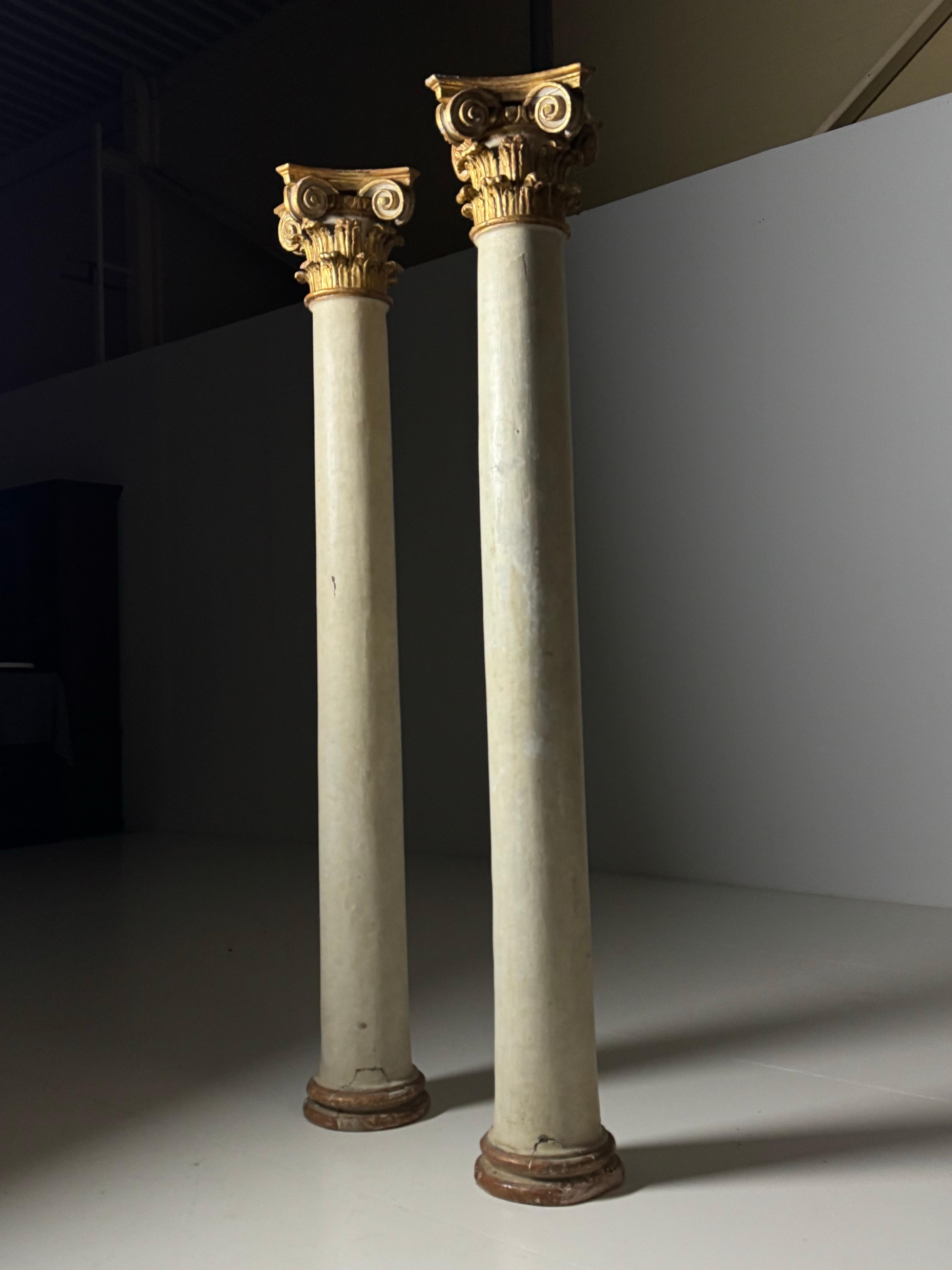 18th century columns with carved giltwood capitals For Sale 15