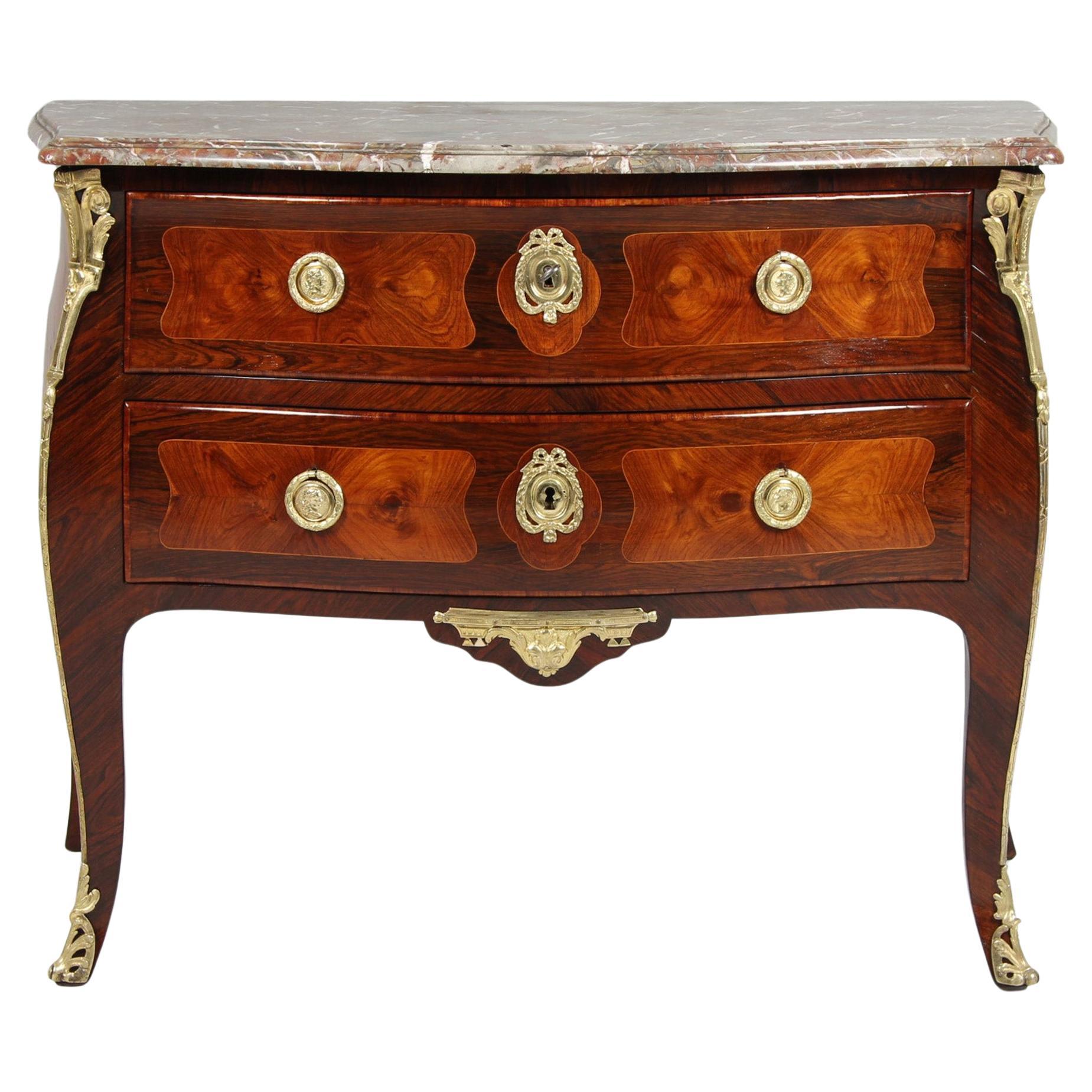 Commode Sauteuse del XVIII secolo, cassettiera, transizione - Luigi XV - XVI