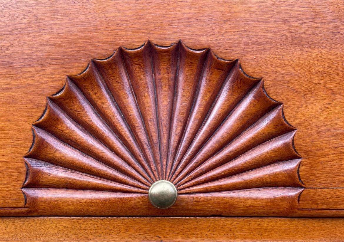 18th Century Connecticut Highboy In Cherry In Good Condition In Doylestown, PA