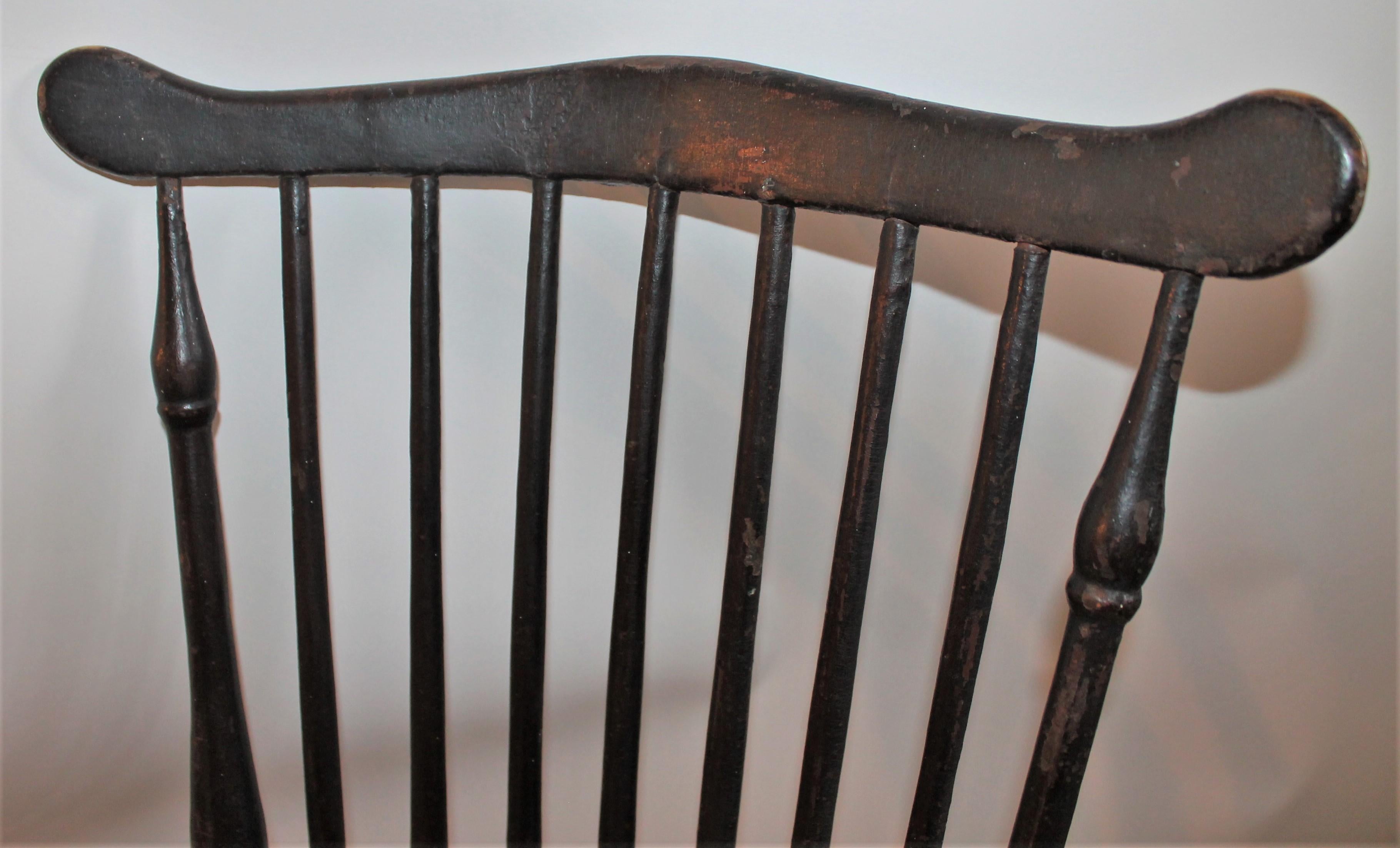 18th Century Connecticut River Valley Windsor Chair In Excellent Condition In Los Angeles, CA