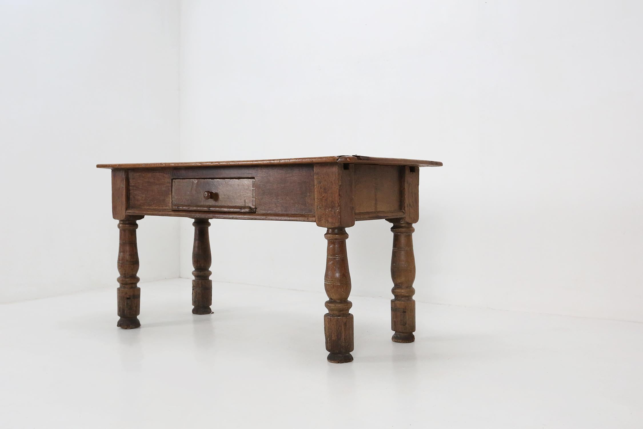 18th Century Console Table For Sale 2