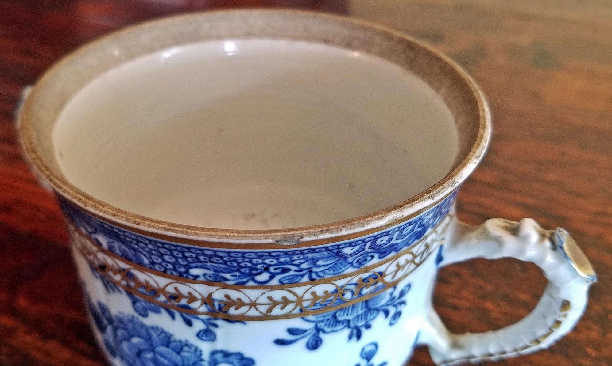 18th Century Continental 2 Handled Blue and White Mug with Gilding 3