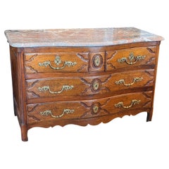 Commodes and Chests of Drawers