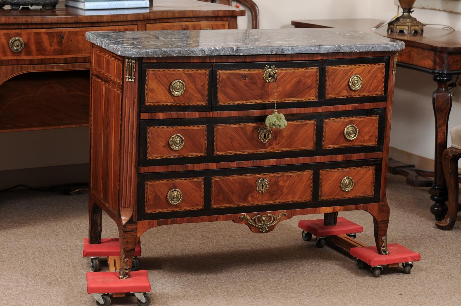 18th Century Continental Inlaid Commode In Good Condition For Sale In Atlanta, GA
