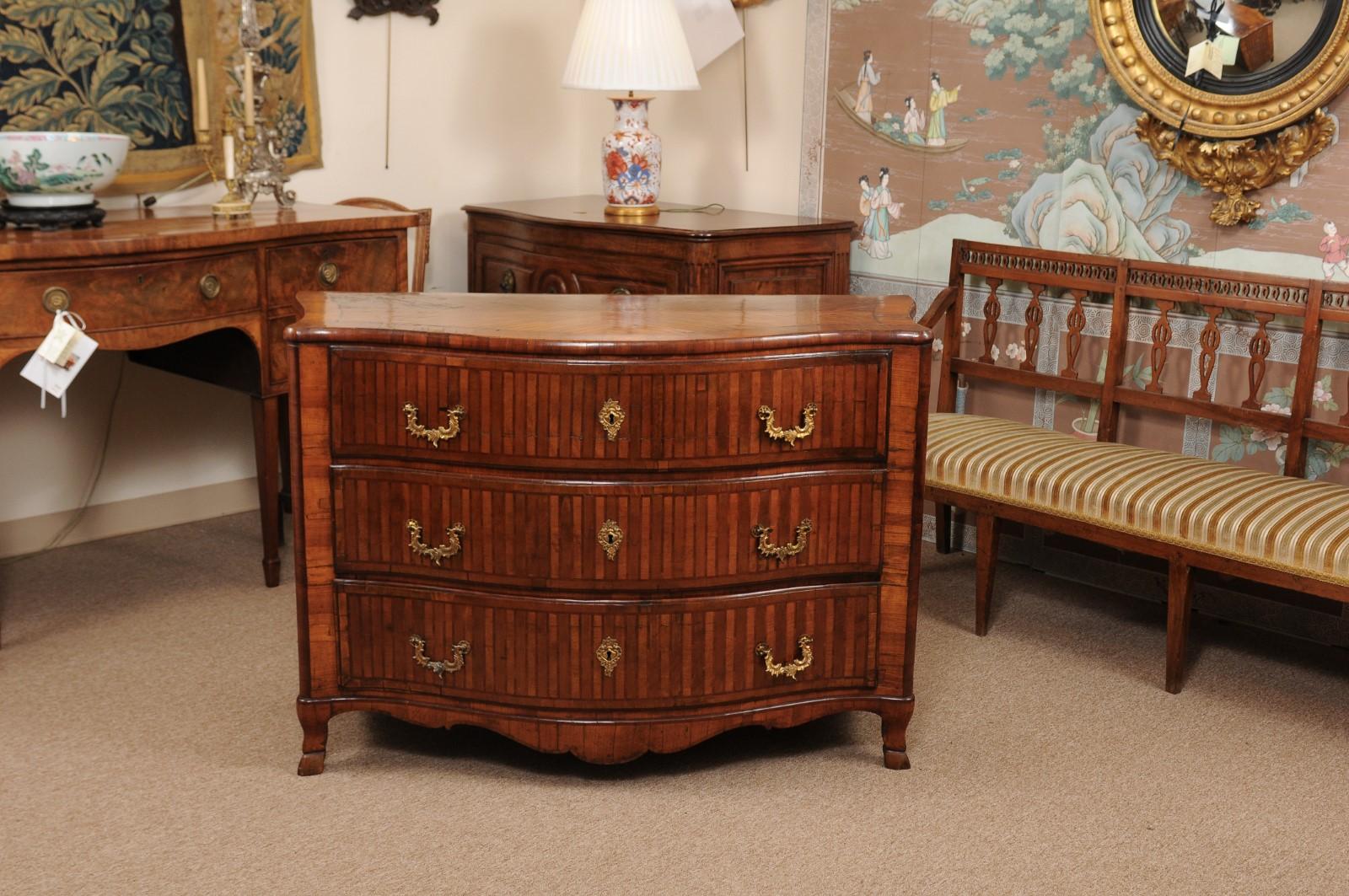  18th Century Continental Parquetry Inlaid Commode with Serpentine Front For Sale 2