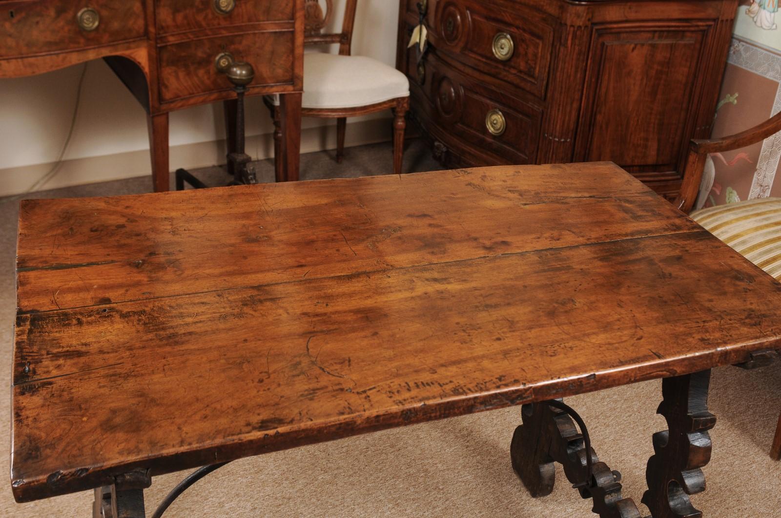 18th Century Continental Walnut Table with Lyre-Form Legs & Iron Stretcher In Good Condition For Sale In Atlanta, GA