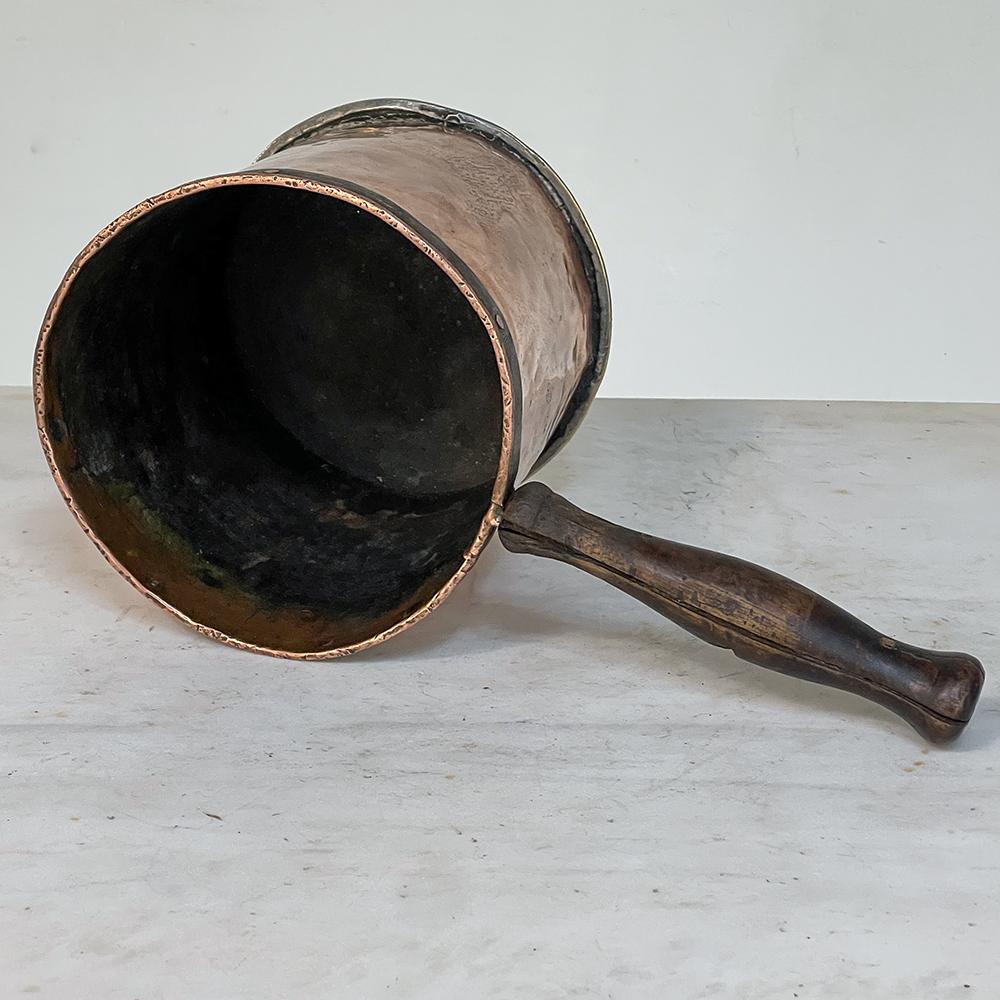 18th Century Copper & Brass Saucepot with Handle For Sale 5