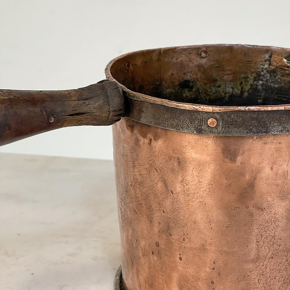 18th Century Copper & Brass Saucepot with Handle For Sale 3