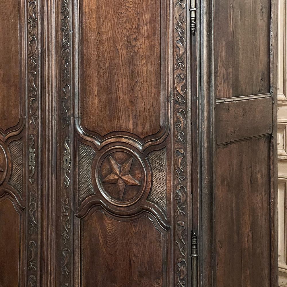 18th Century Country French Armoire with Carved Lone Stars For Sale 8