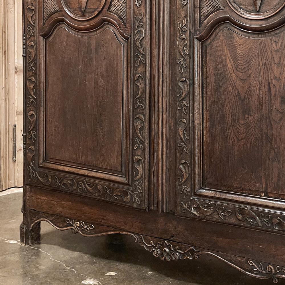 18th Century Country French Armoire with Carved Lone Stars For Sale 11