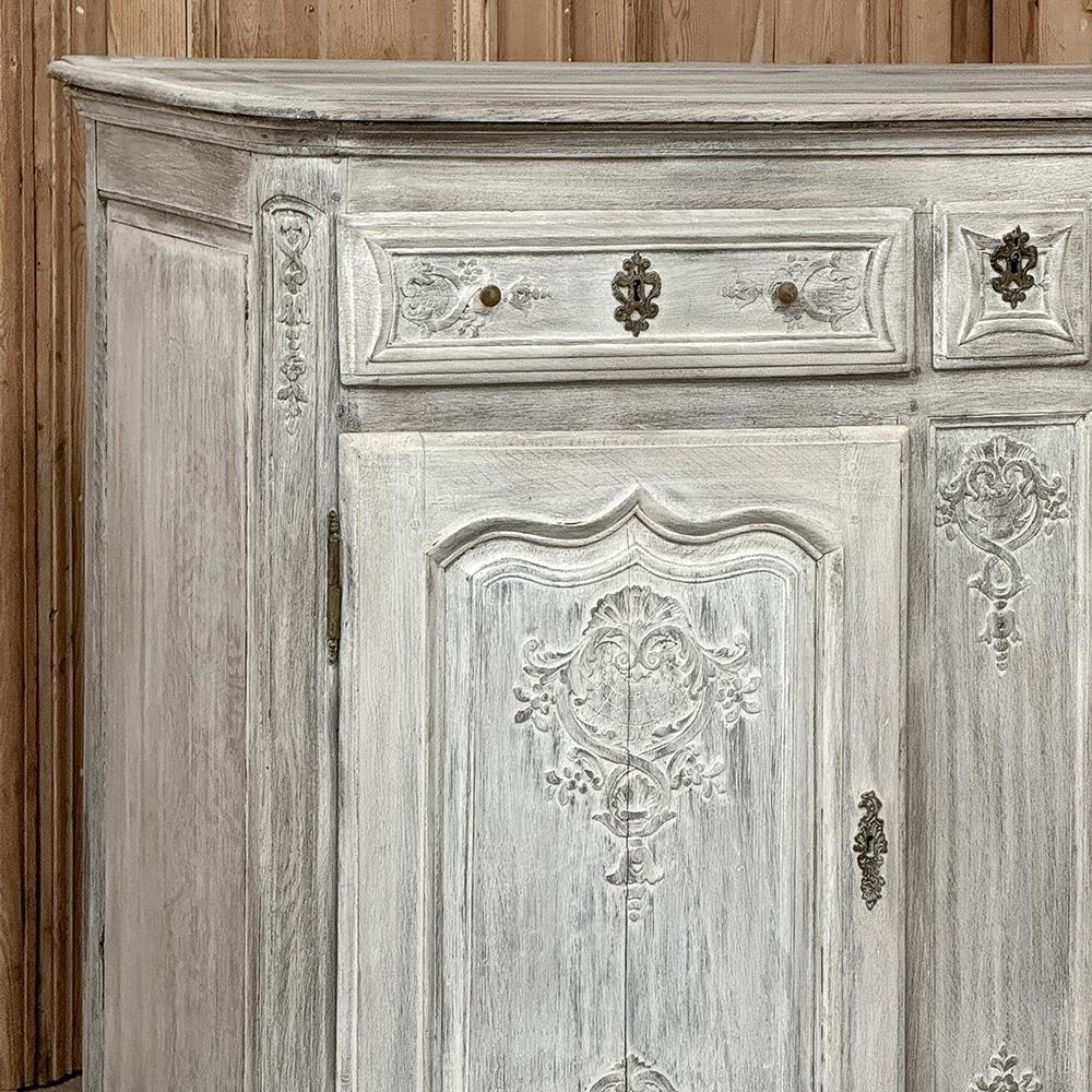 18th Century Country French Buffet ~ Cabinet in Stripped Oak in vendita 1